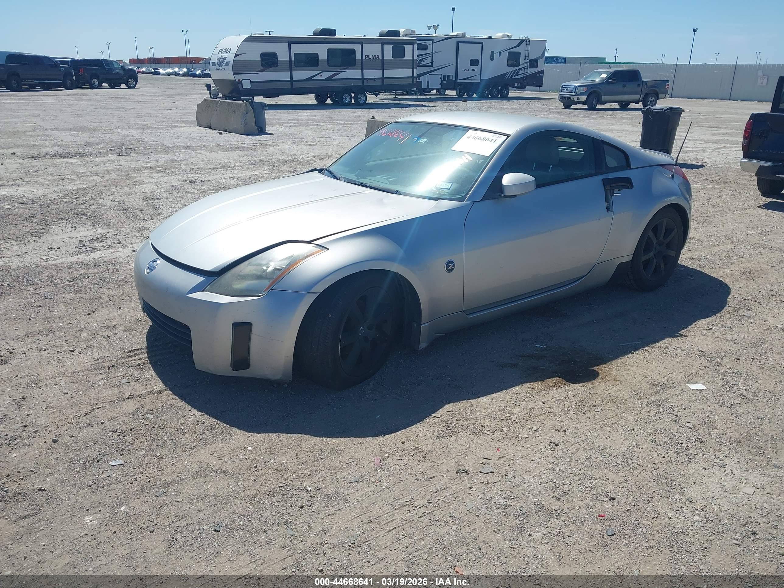 NISSAN 350Z image 2