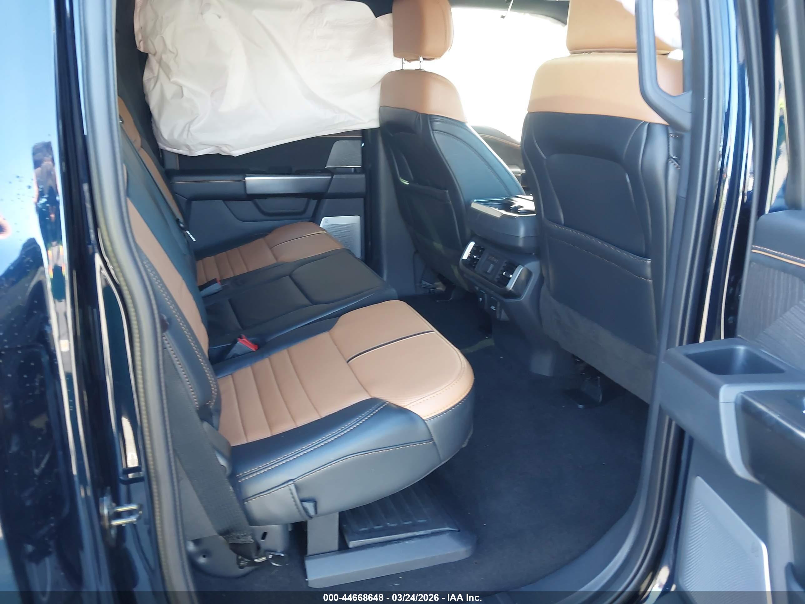 FORD F-150 image 8