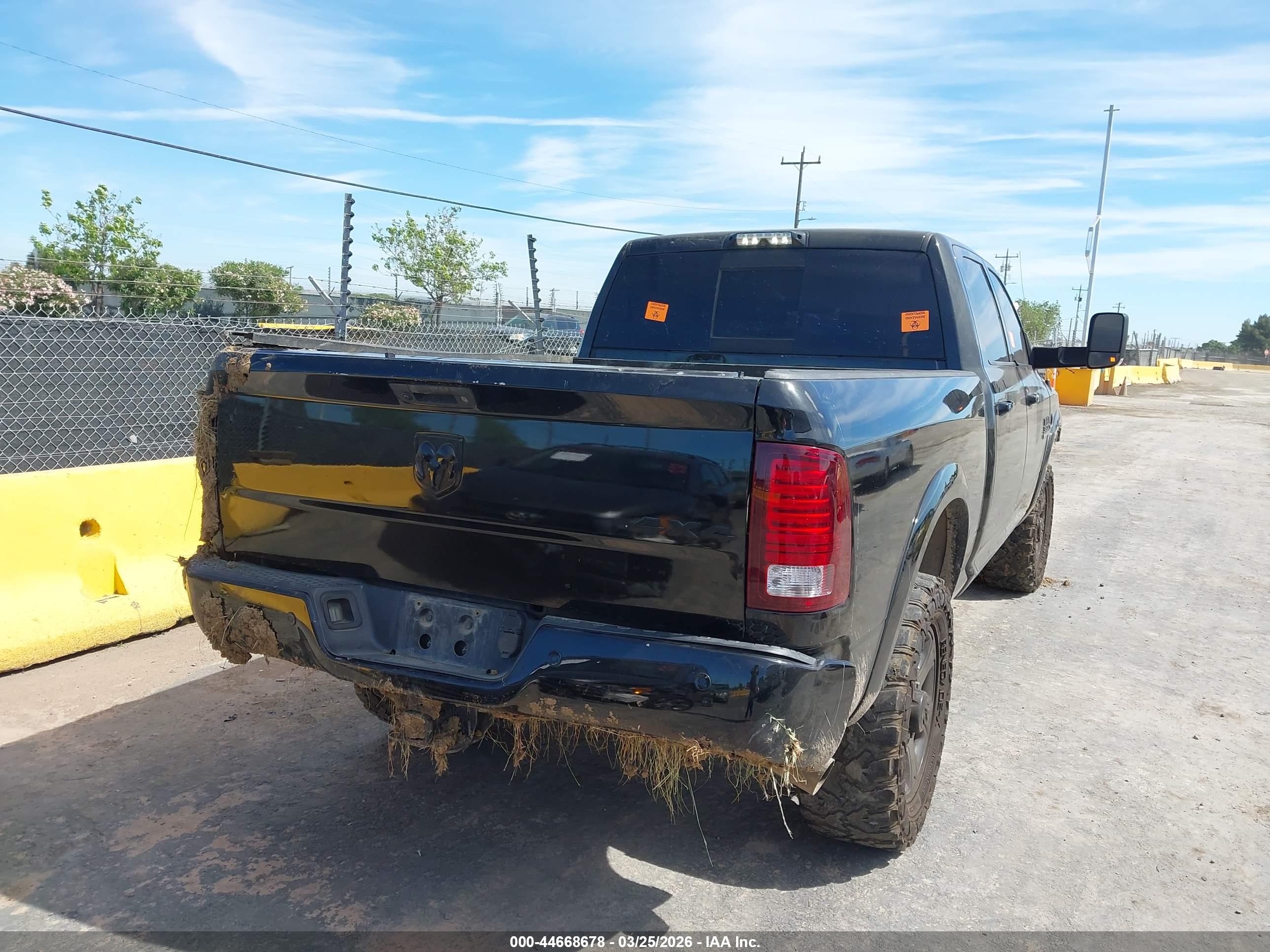 RAM 3500 image 4