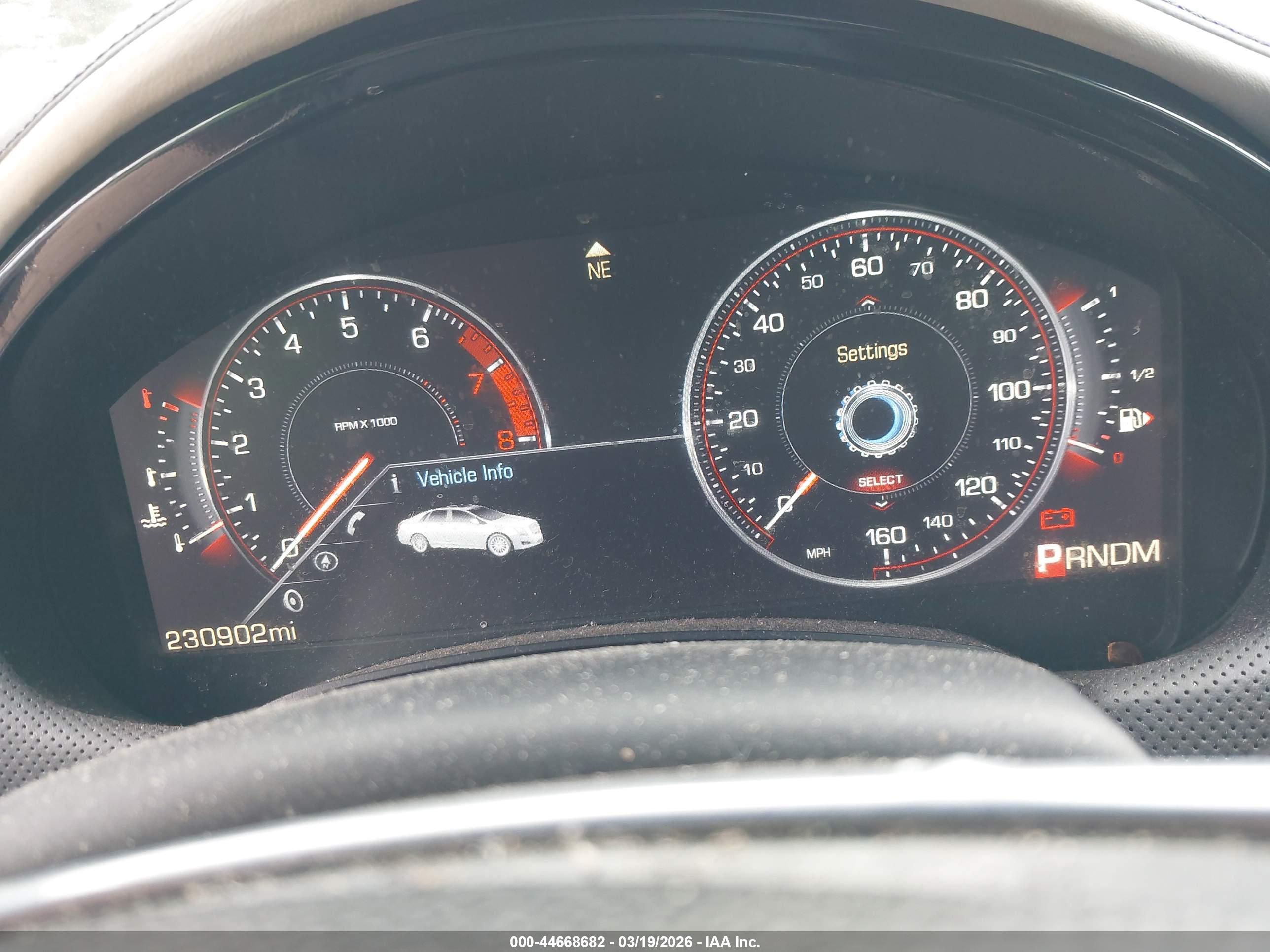 CADILLAC XTS image 7