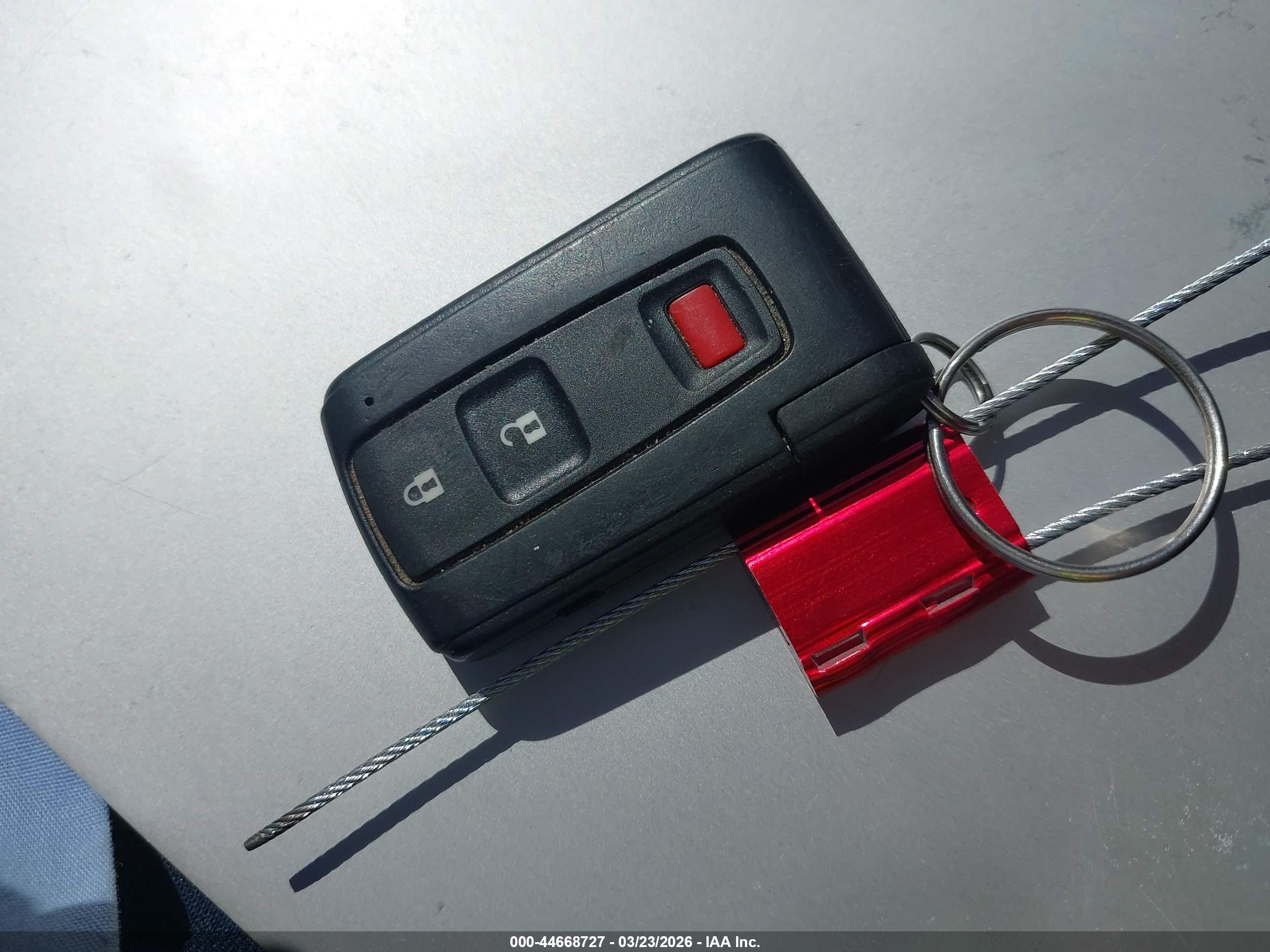 TOYOTA PRIUS image 11