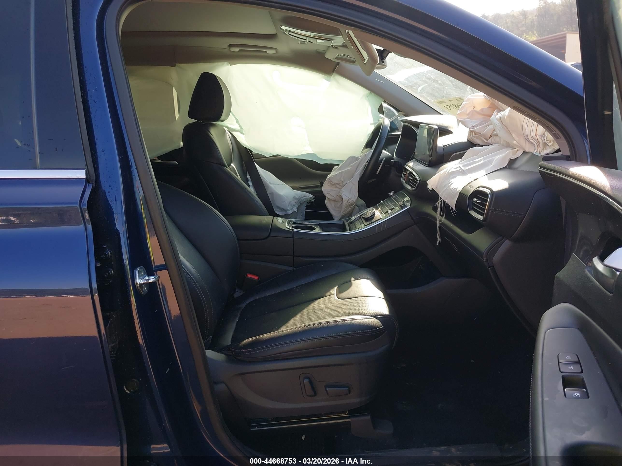 HYUNDAI SANTA image 5