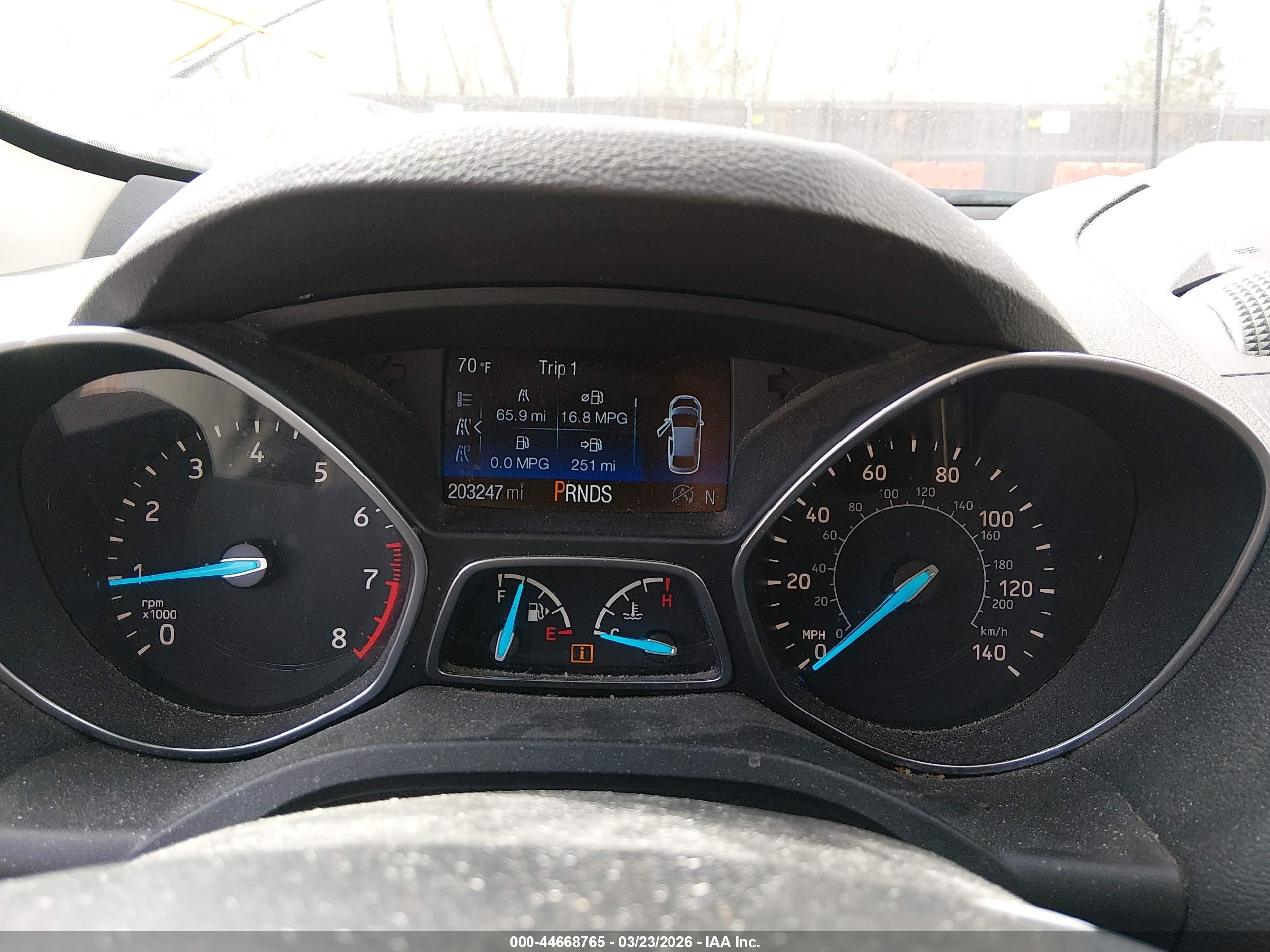 FORD ESCAPE image 7