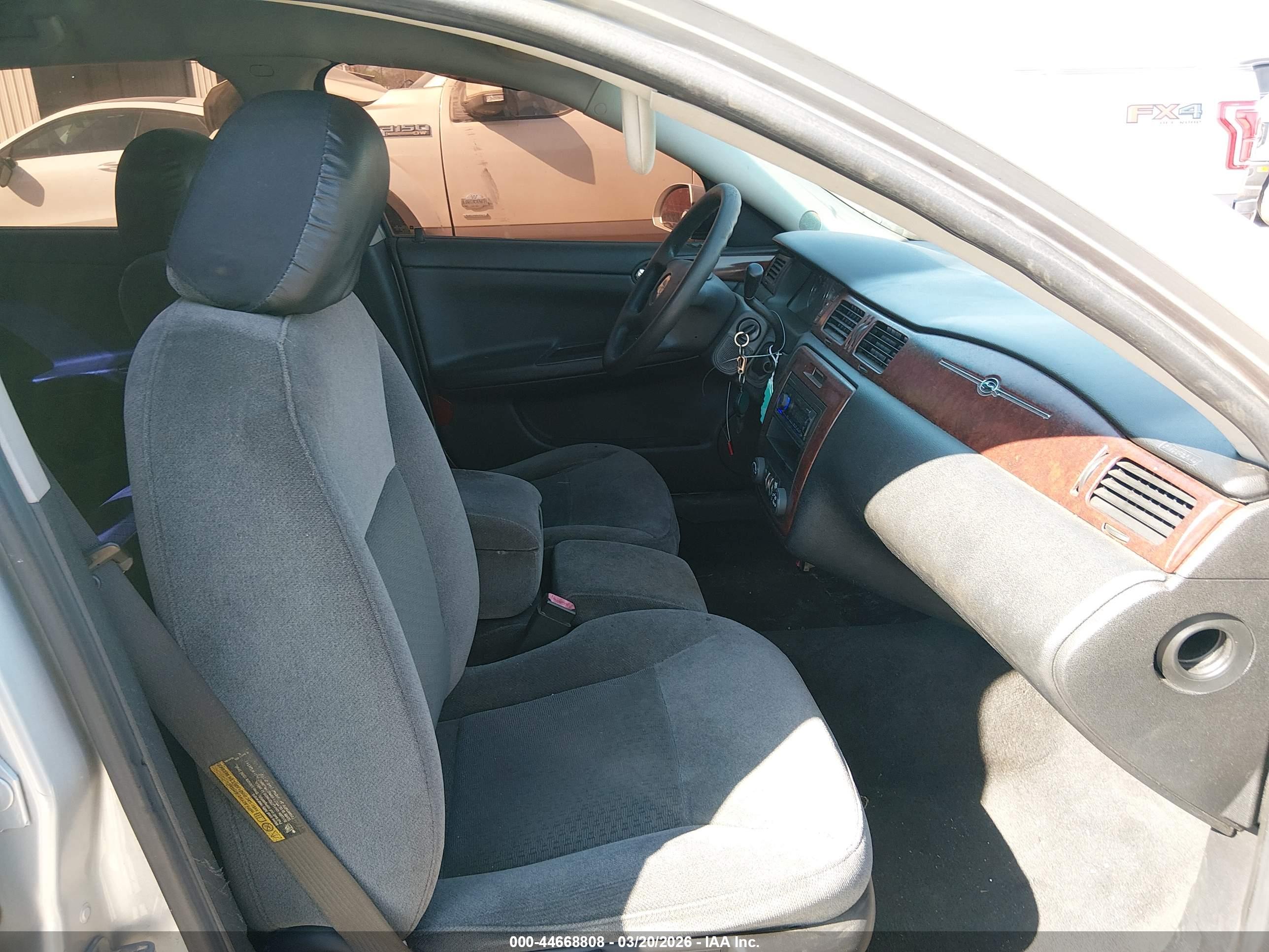 CHEVROLET IMPALA image 5