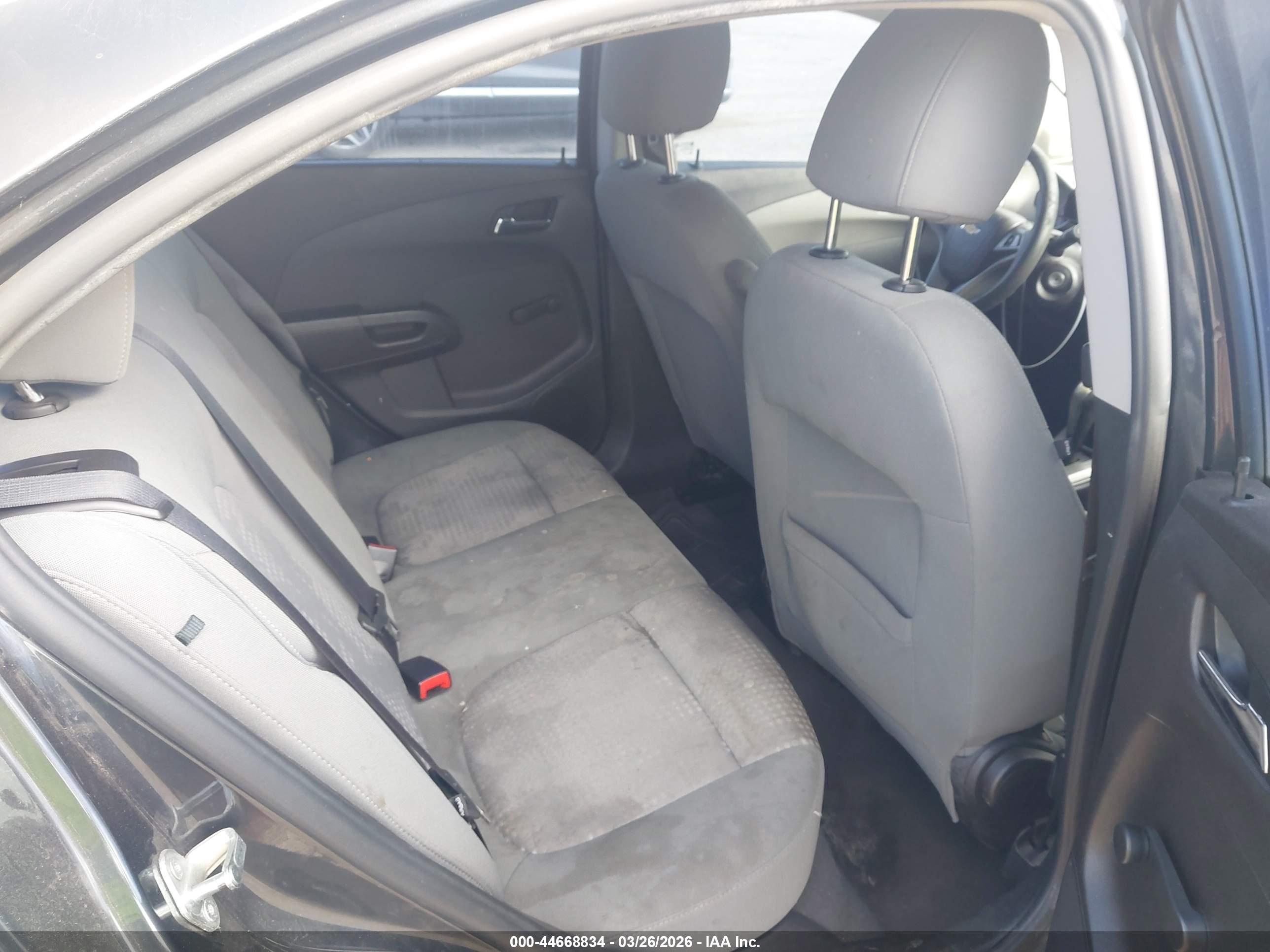 CHEVROLET SONIC image 8