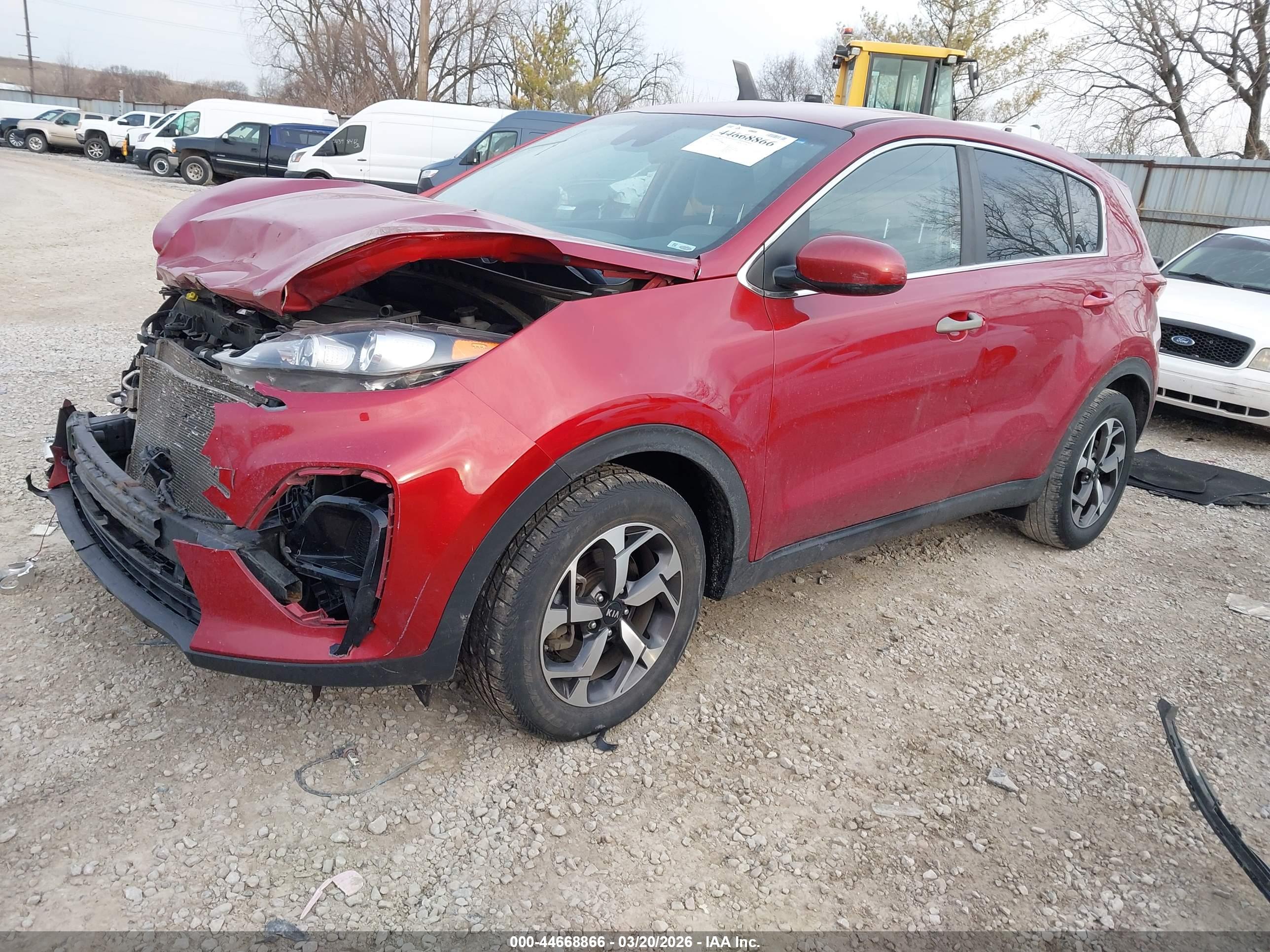 KIA SPORTAGE image 2