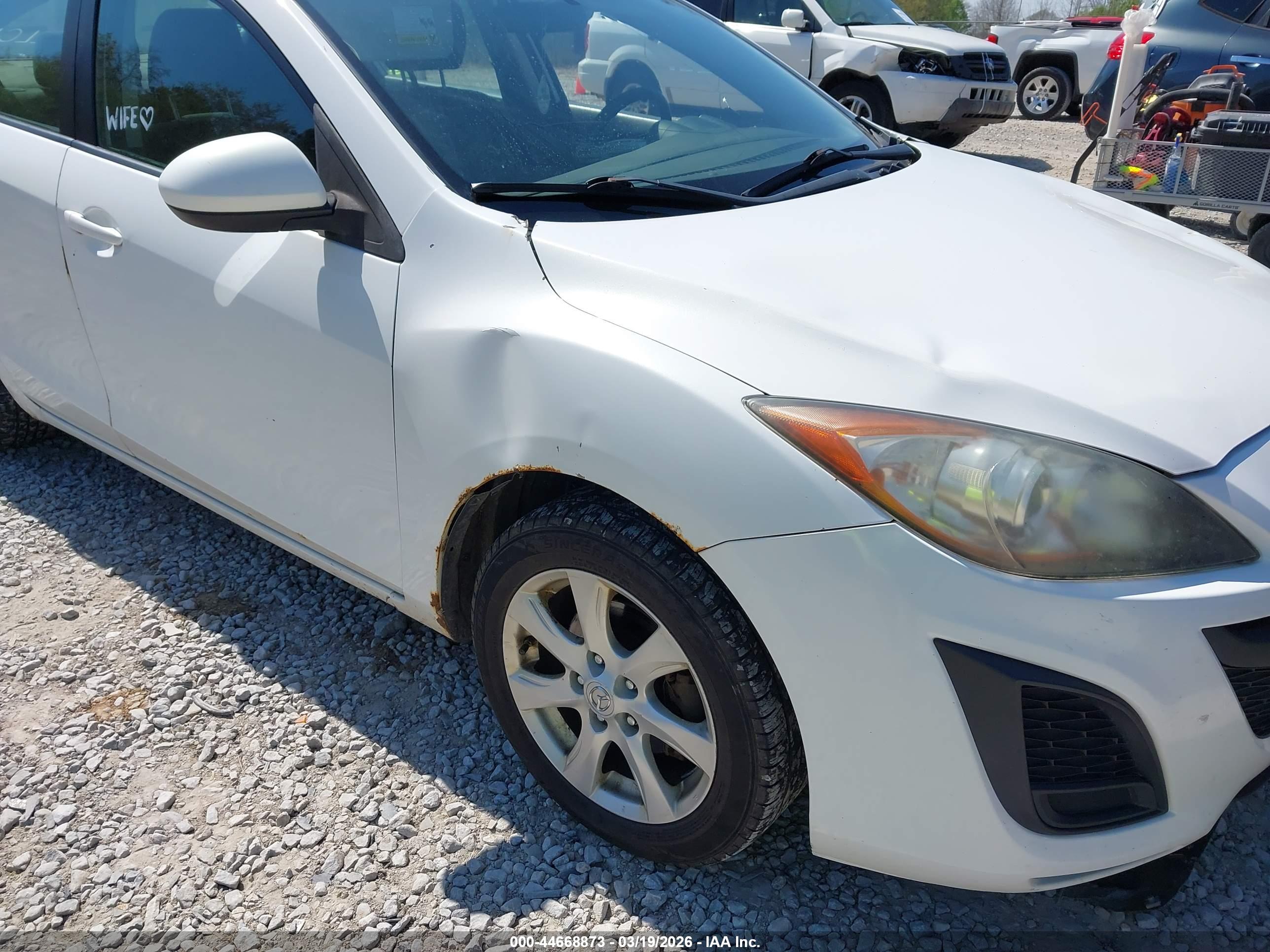 MAZDA MAZDA3 image 6