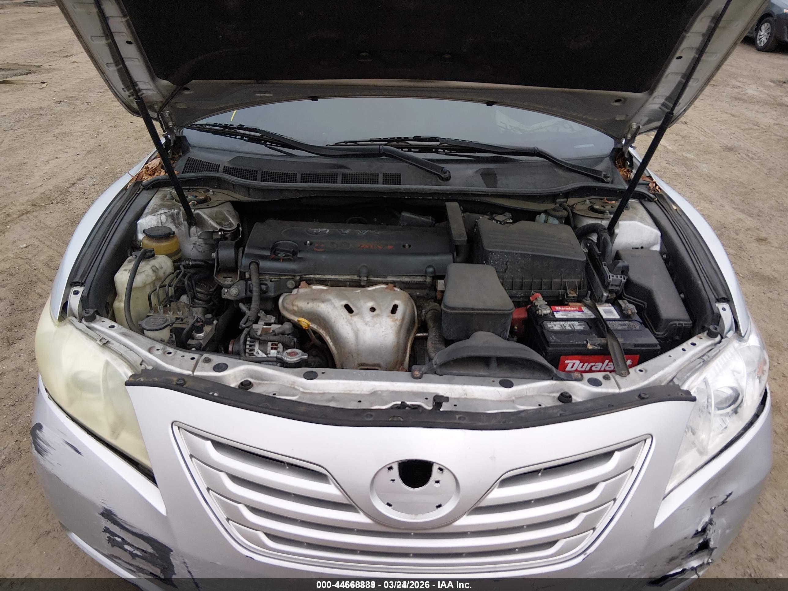 TOYOTA CAMRY image 10