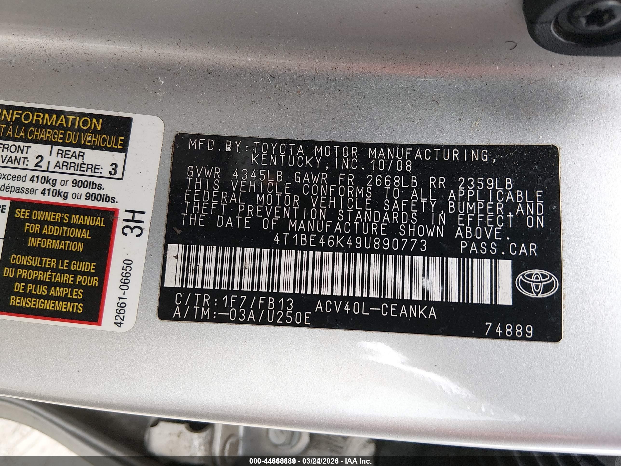 TOYOTA CAMRY image 9