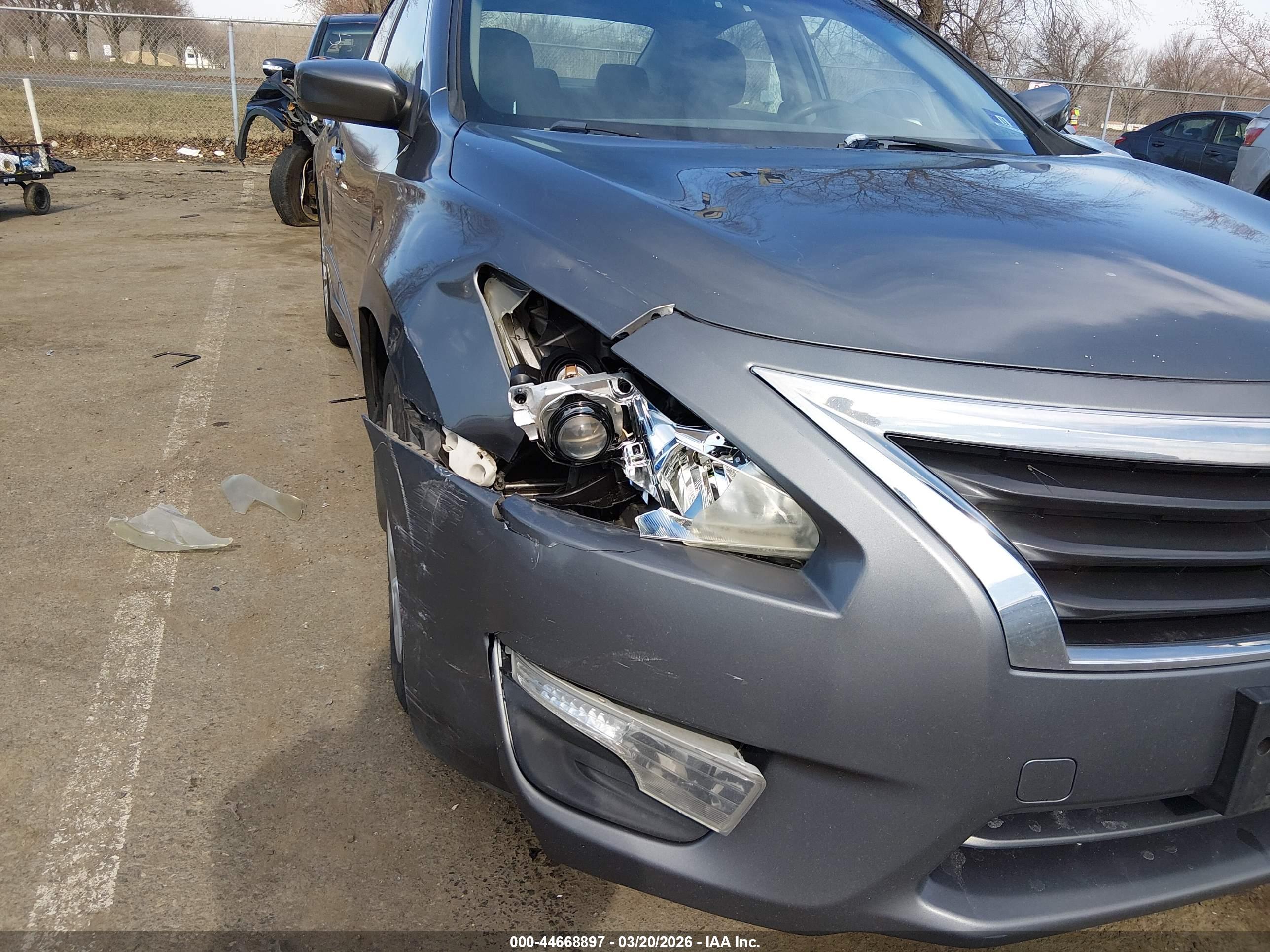 NISSAN ALTIMA image 6