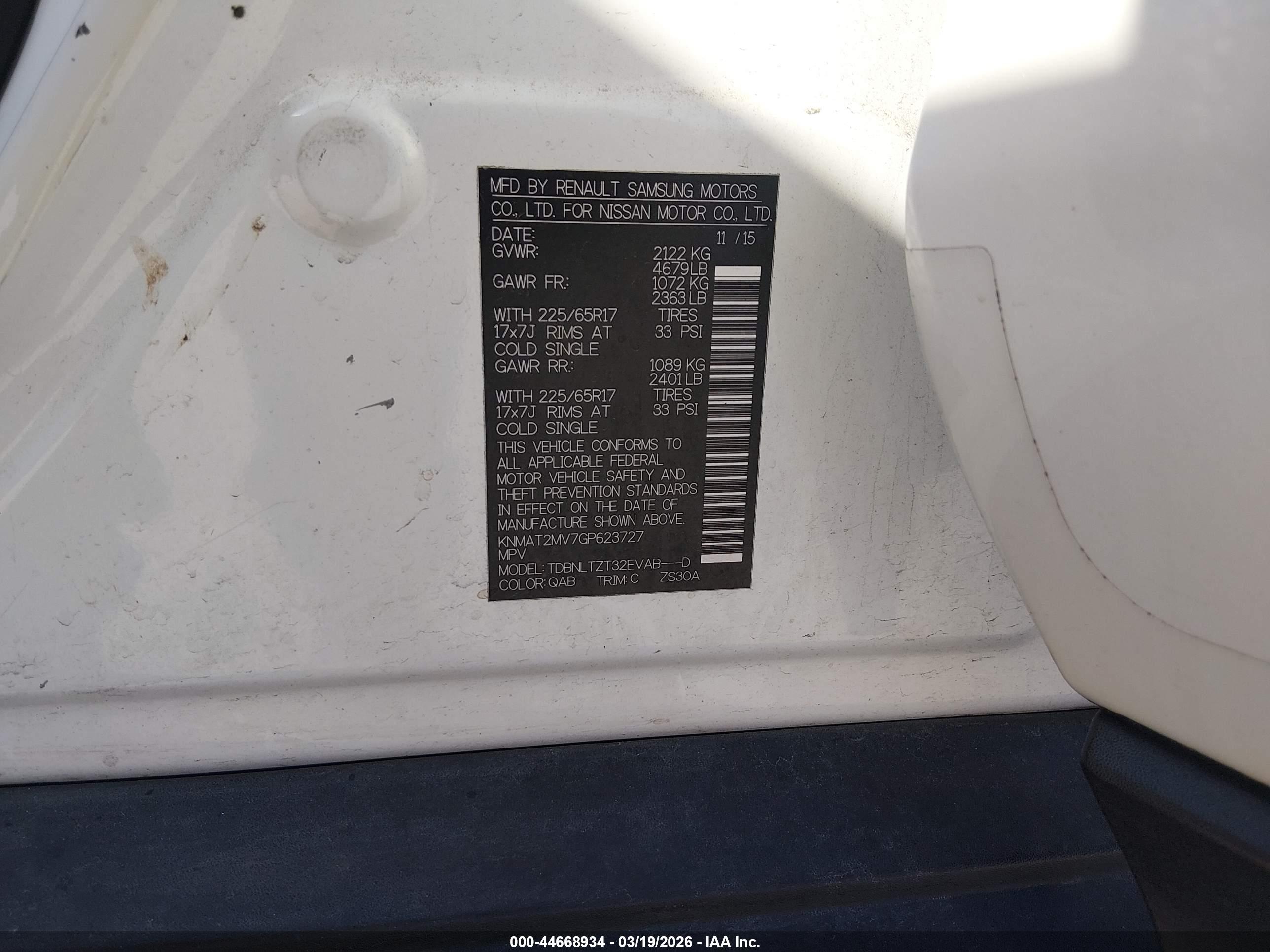 NISSAN ROGUE image 9