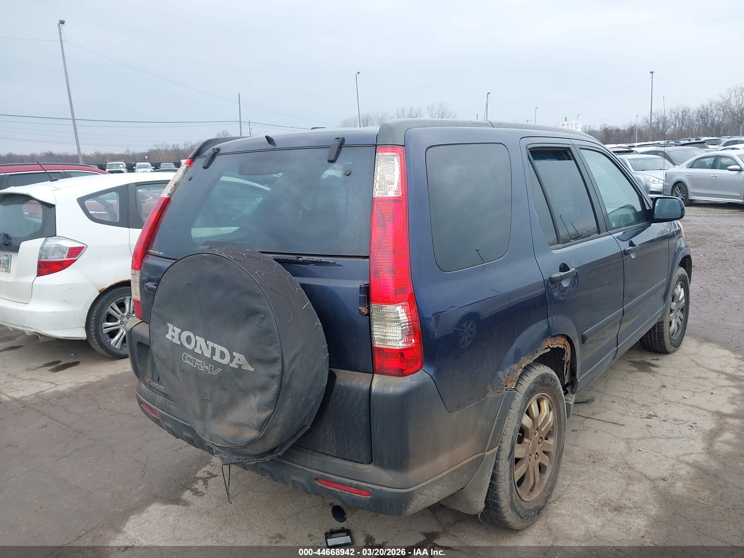 HONDA CR-V image 4