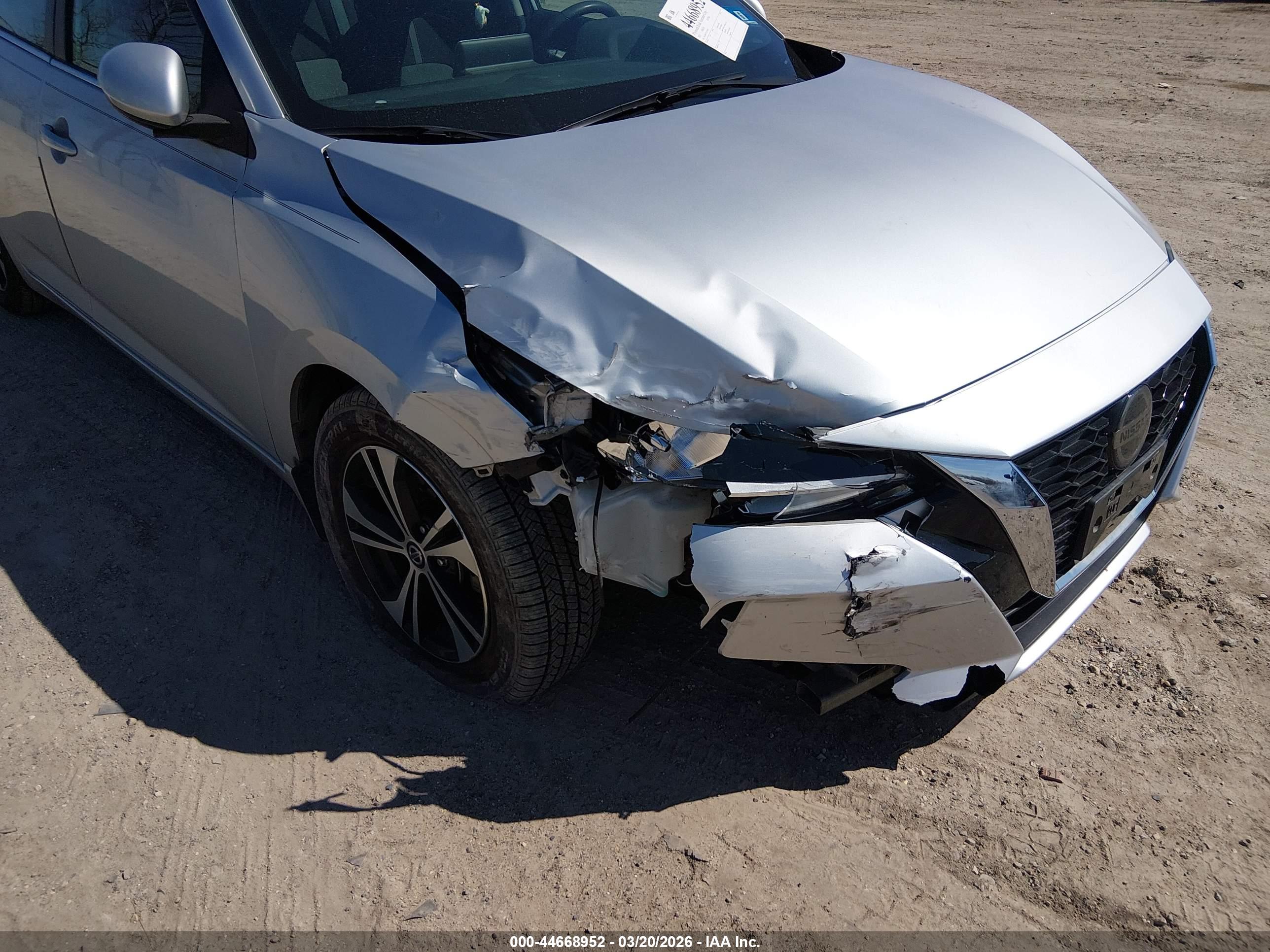 NISSAN SENTRA image 6