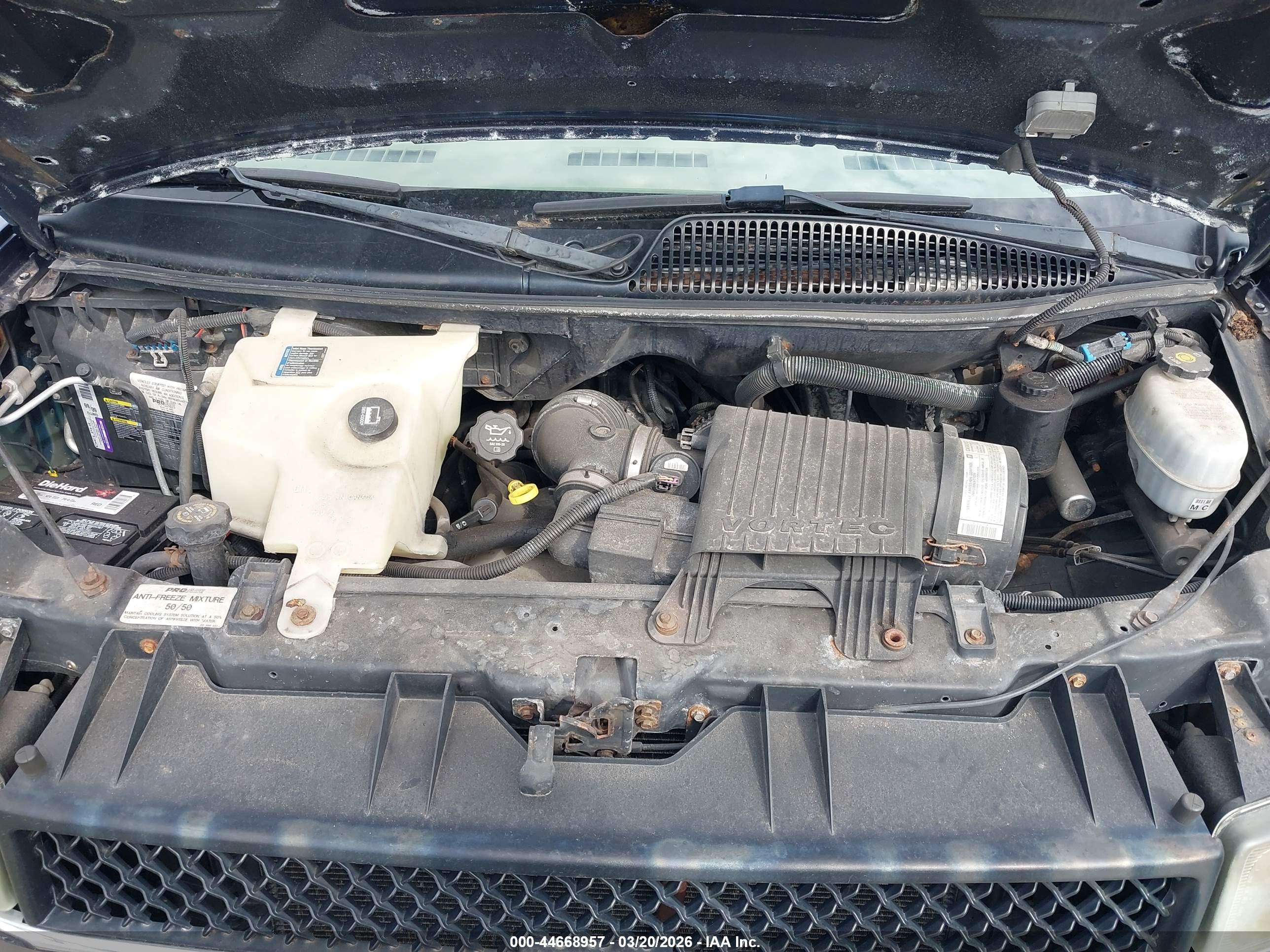 CHEVROLET EXPRESS image 10