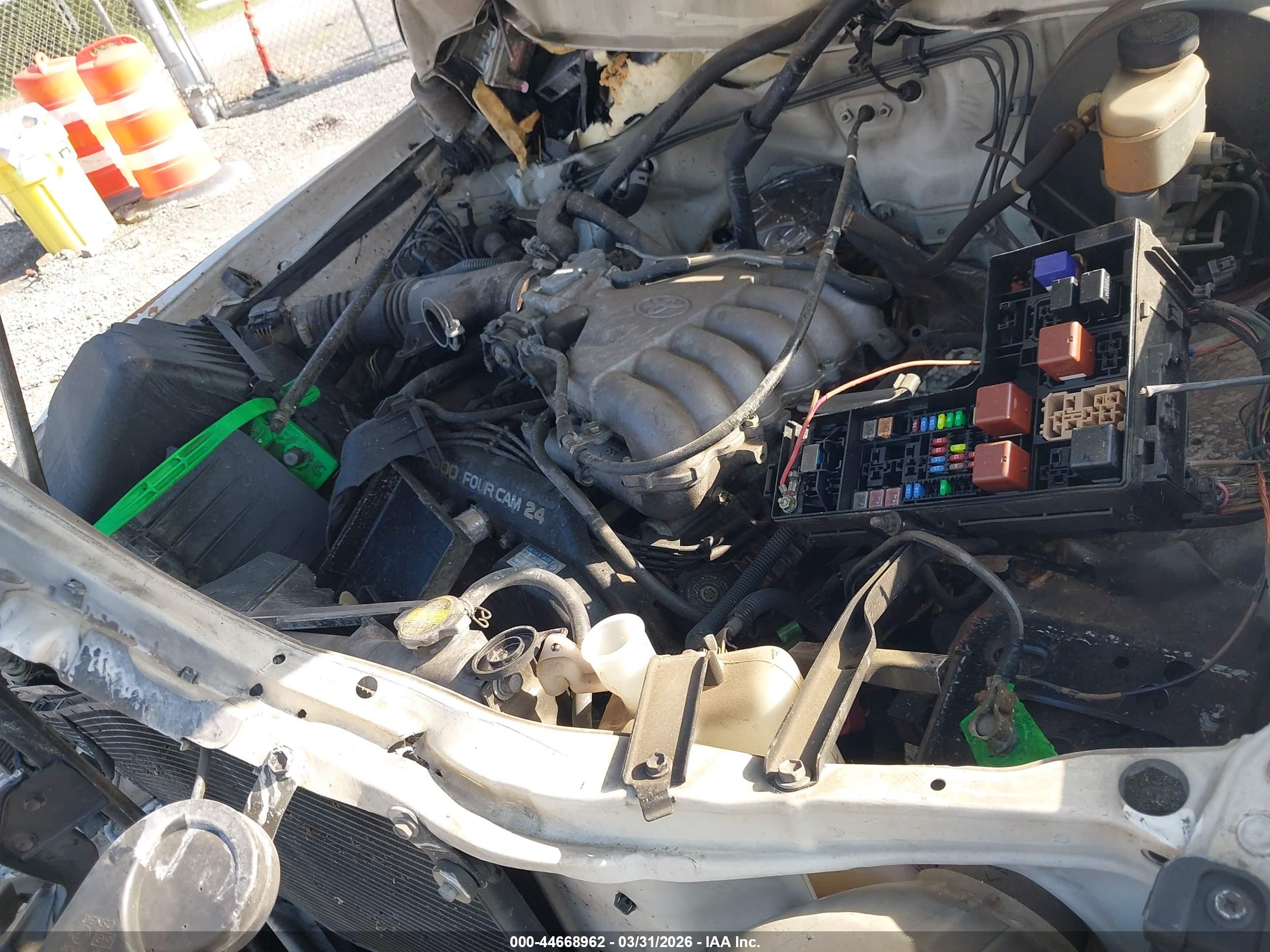 TOYOTA TUNDRA image 10