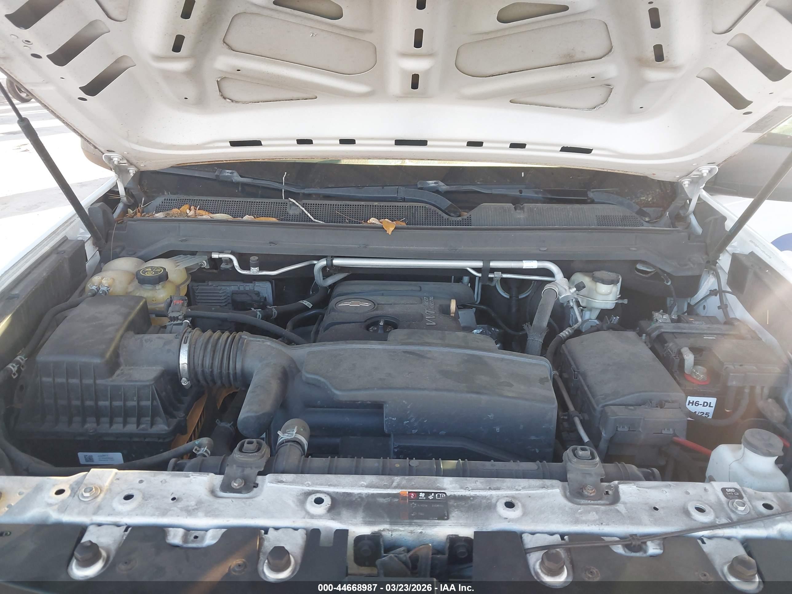 CHEVROLET COLORADO image 10