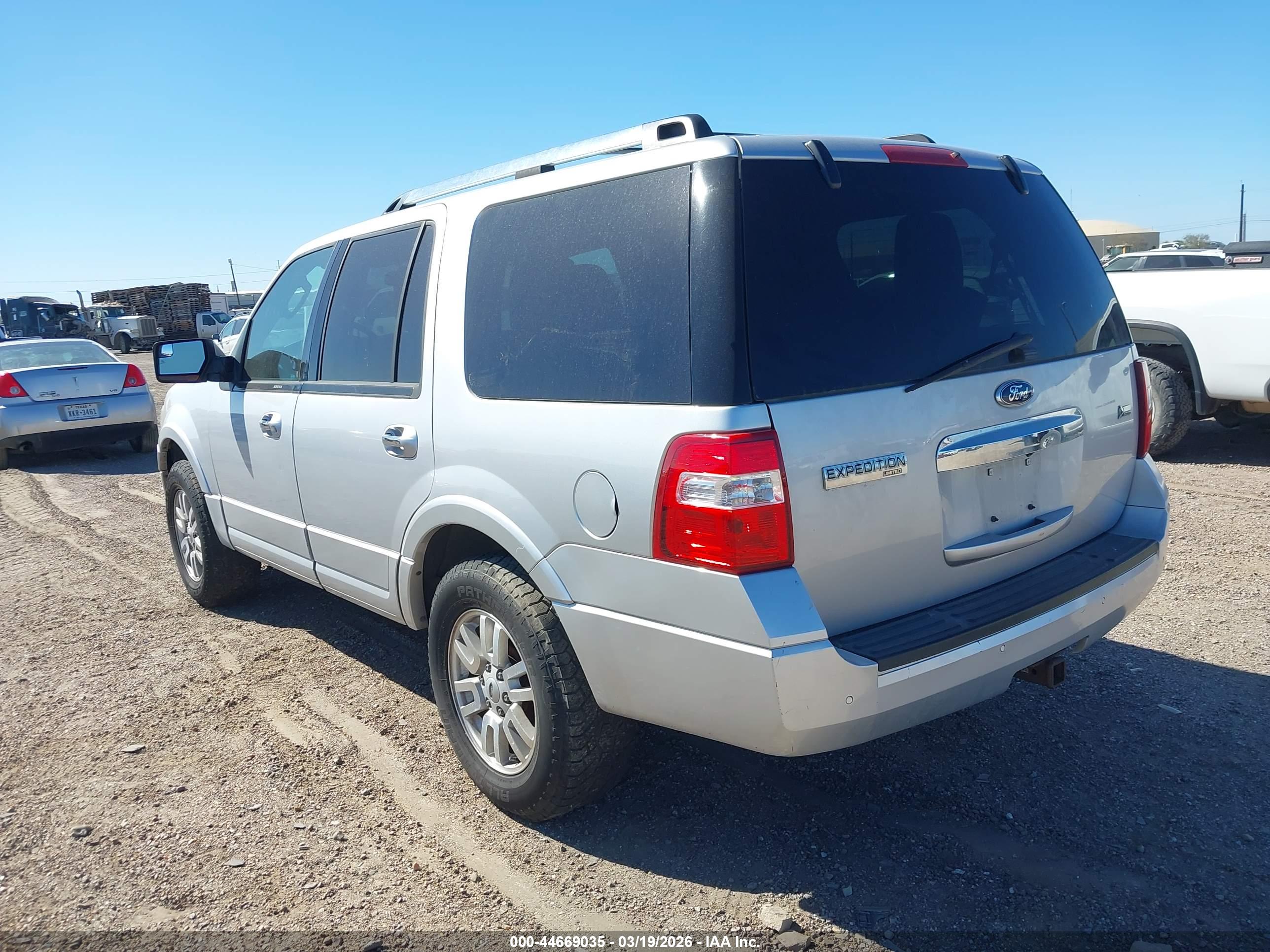 FORD EXPEDITION image 3