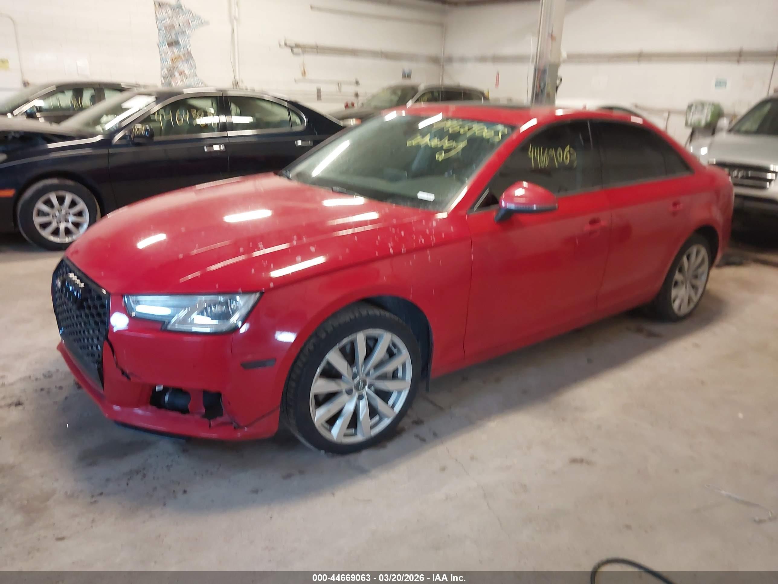 AUDI A4 image 2