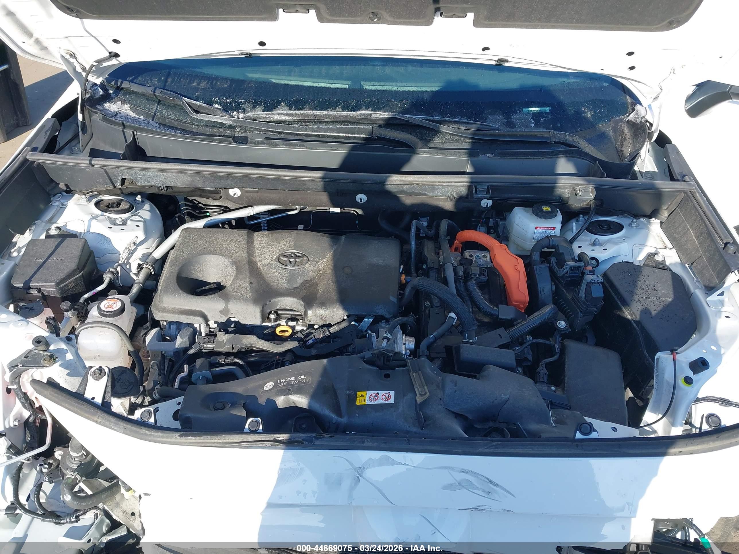 TOYOTA RAV4 image 10