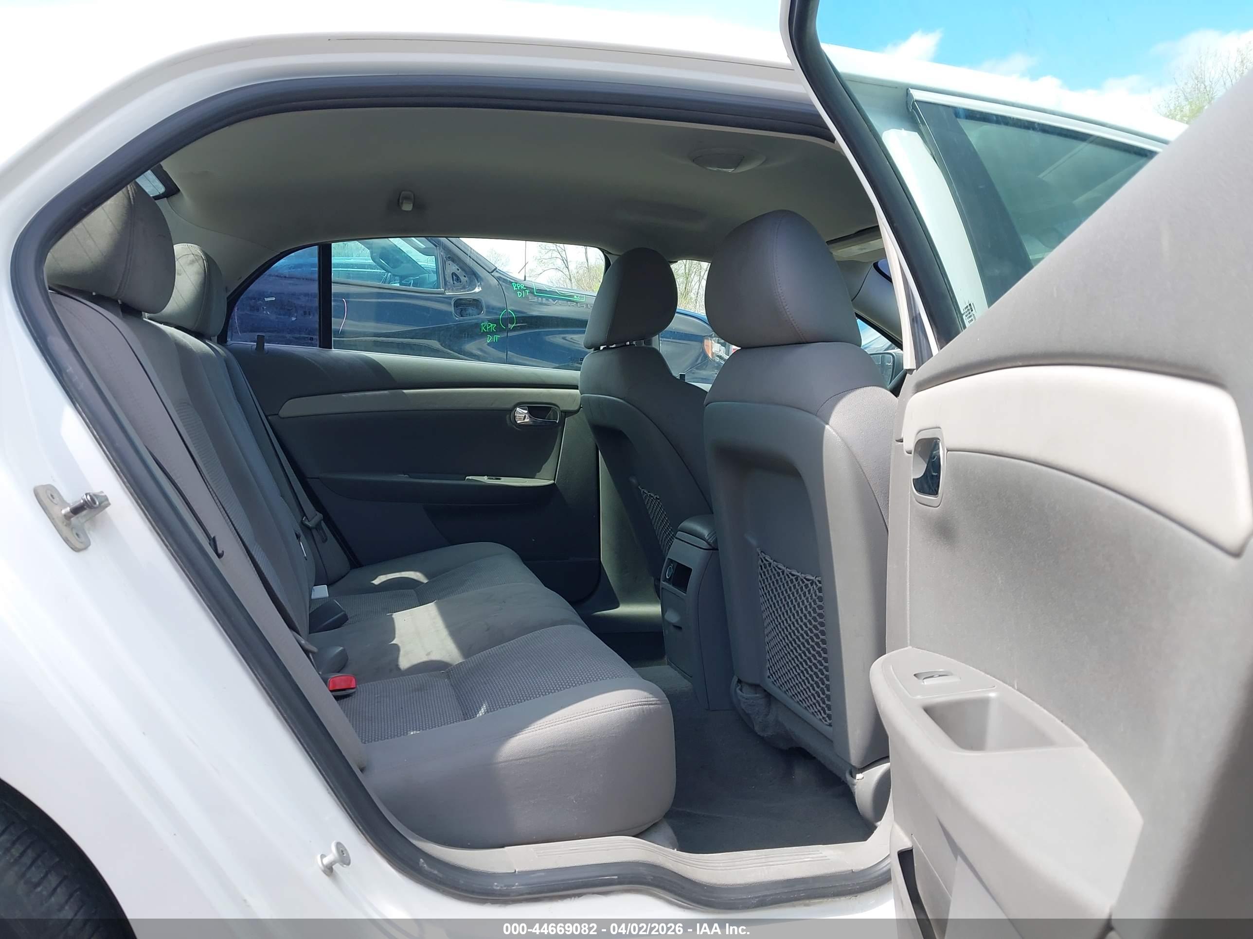 CHEVROLET MALIBU image 8
