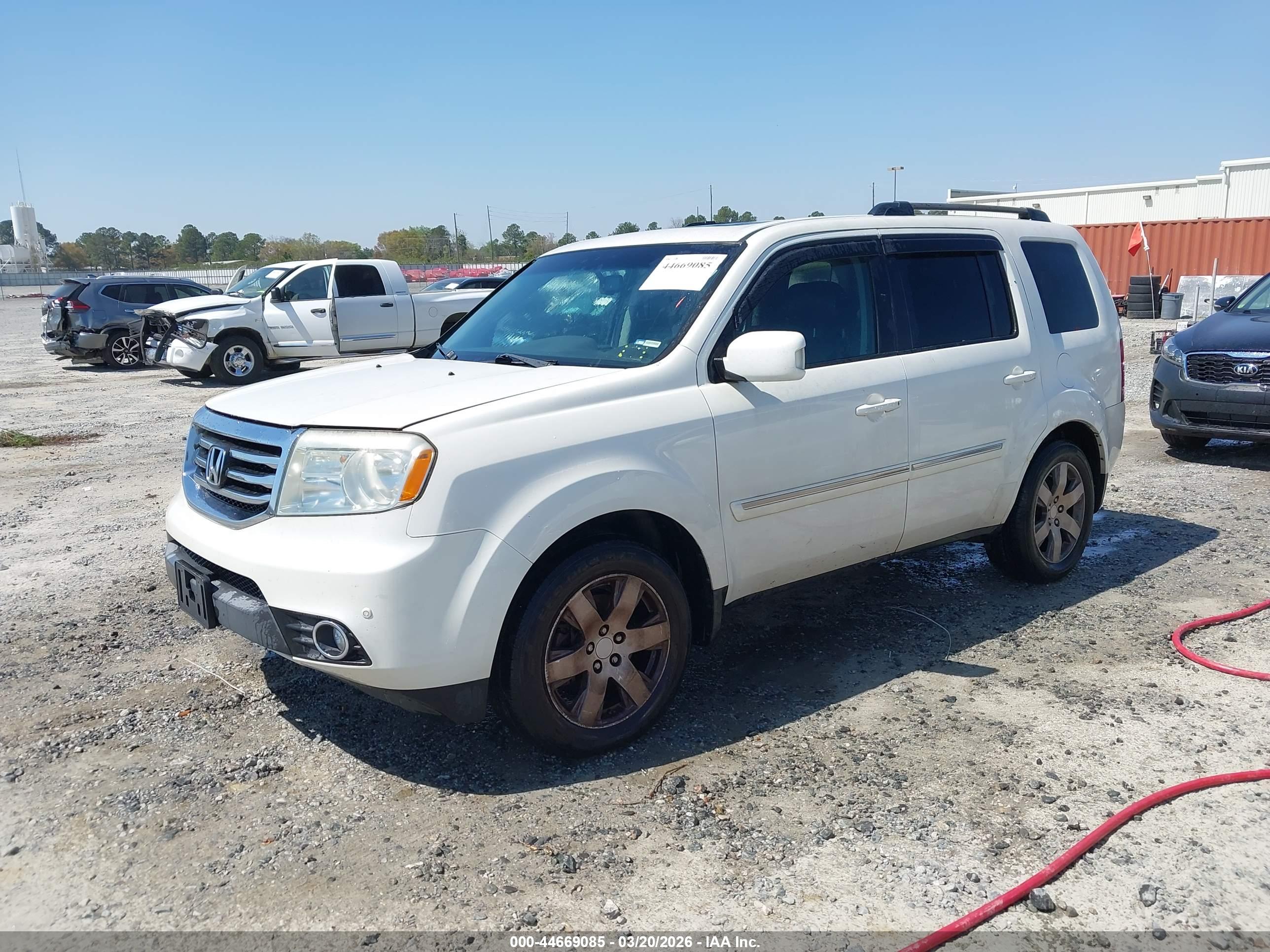 HONDA PILOT image 2