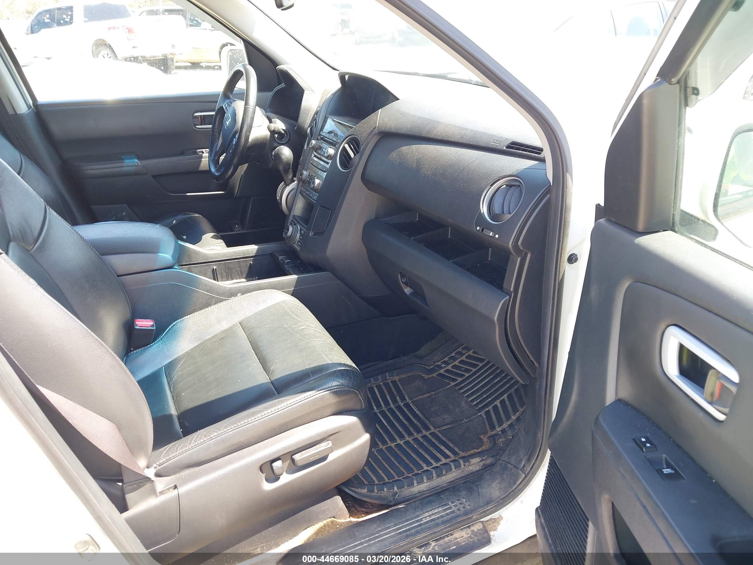 HONDA PILOT image 5