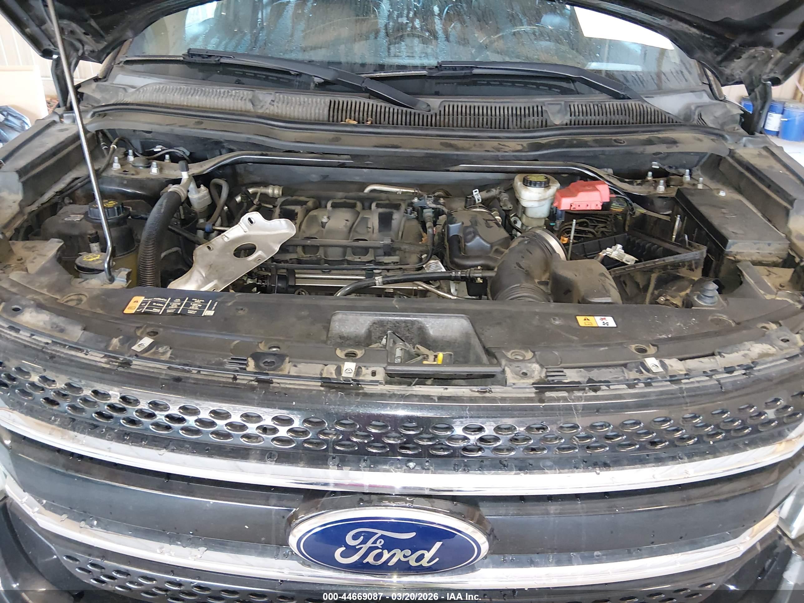 FORD EXPLORER image 10