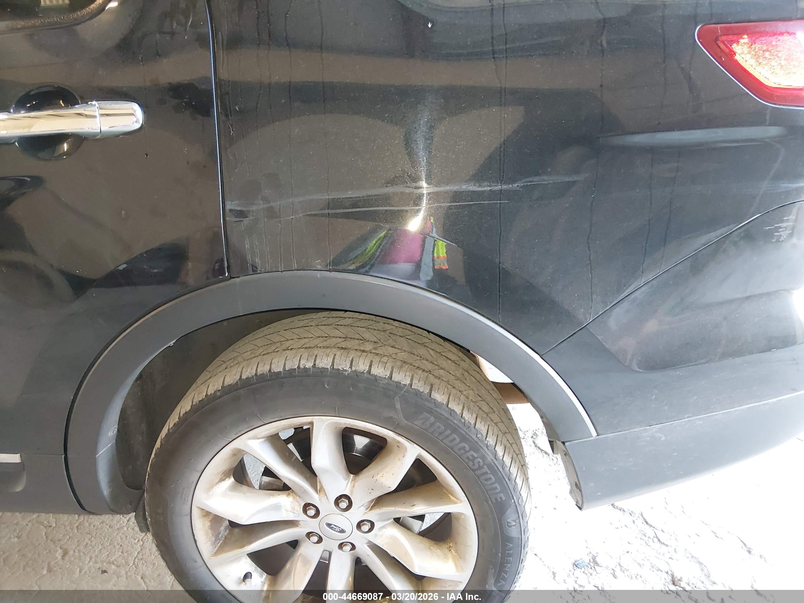 FORD EXPLORER image 6