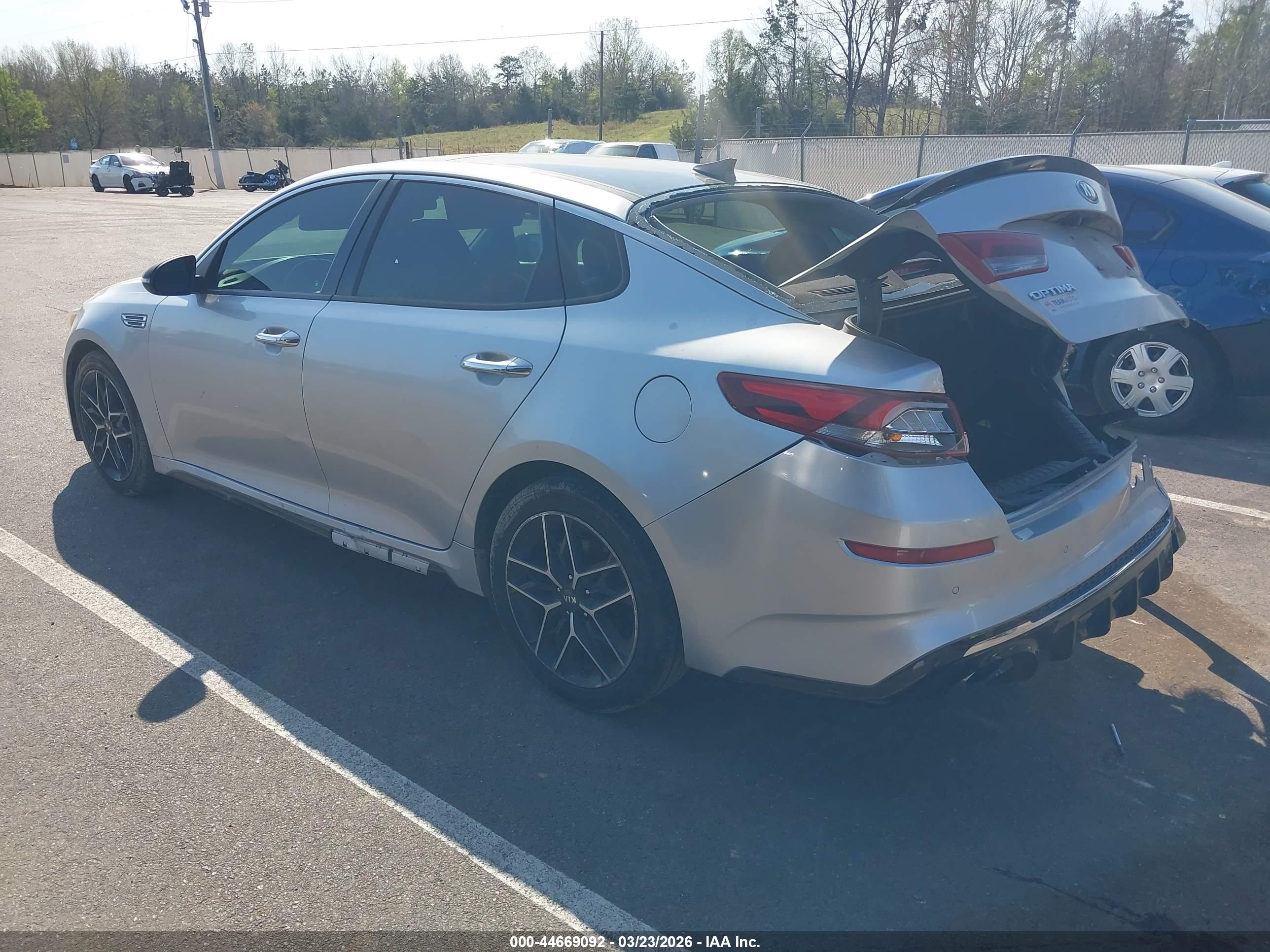 KIA OPTIMA image 3