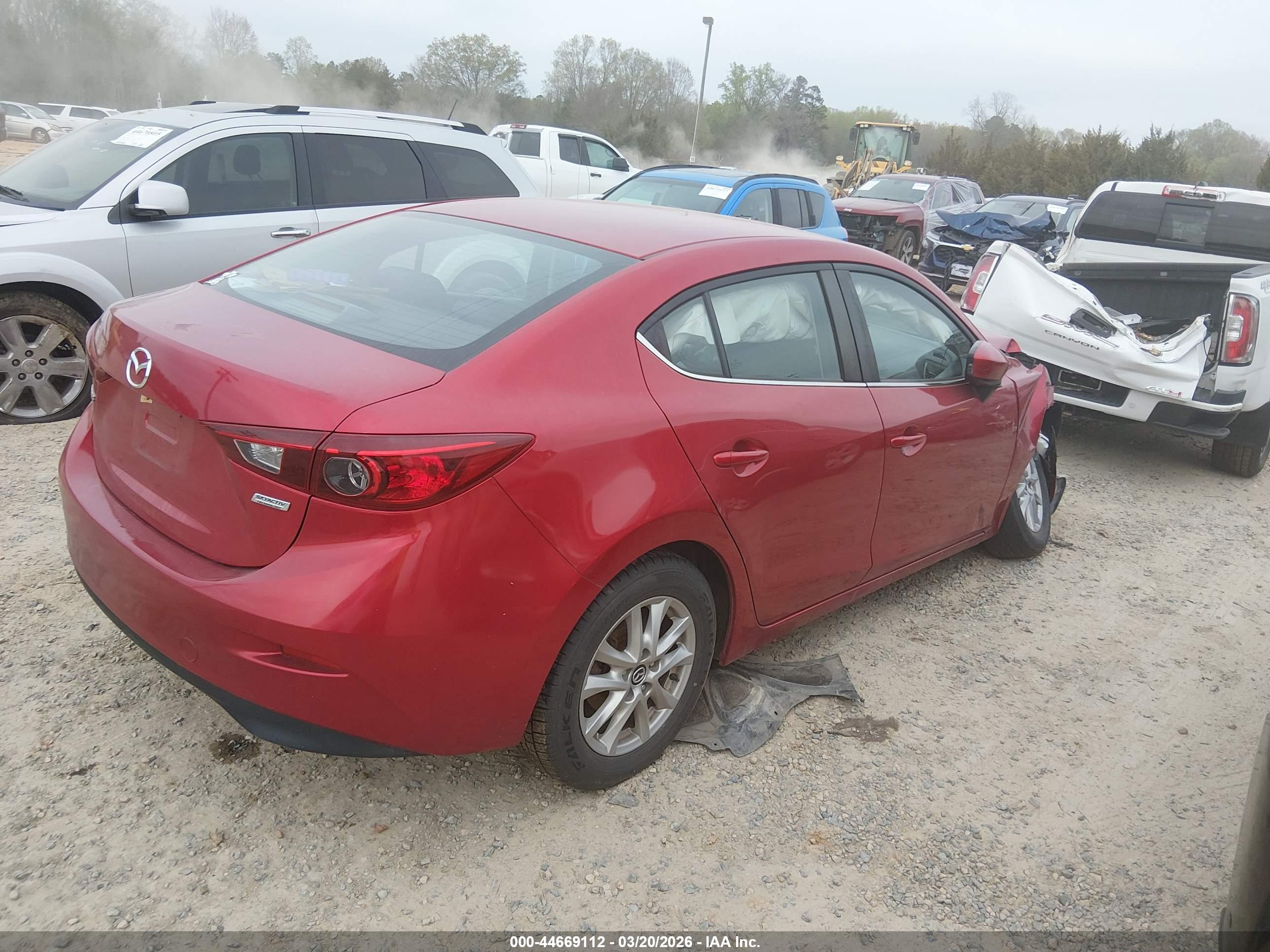 MAZDA MAZDA3 image 4