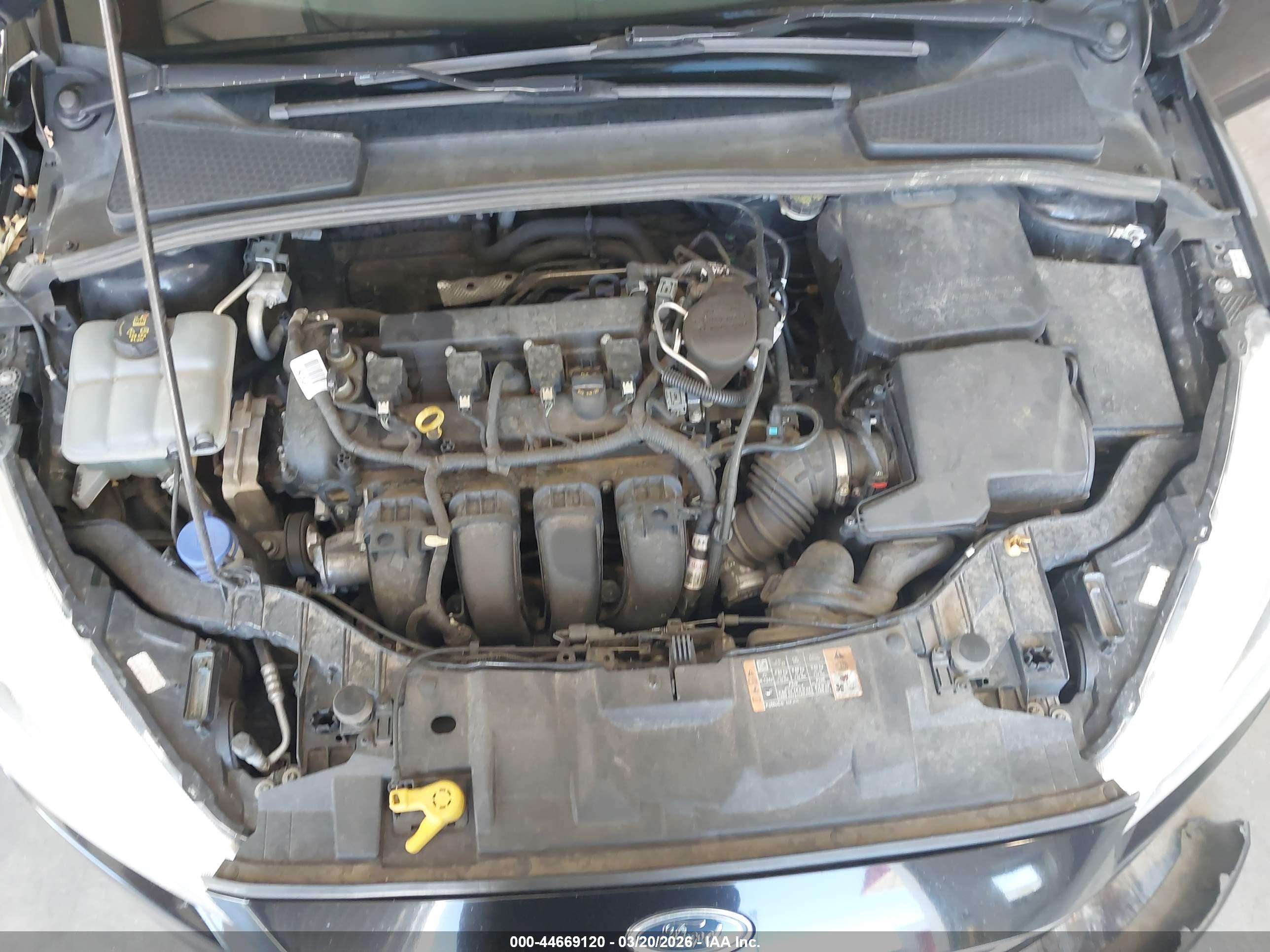 FORD FOCUS image 10