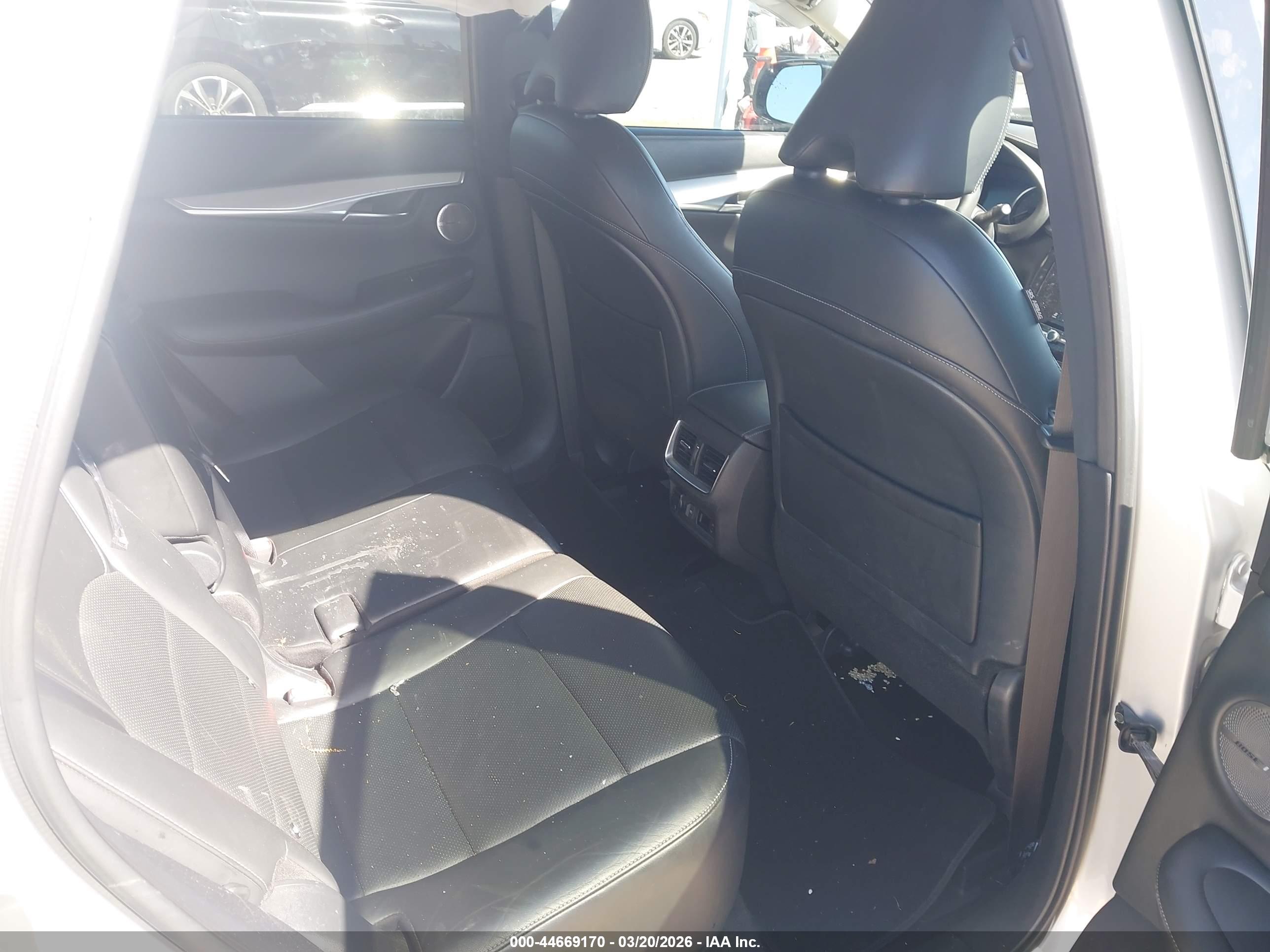 INFINITI QX50 image 8