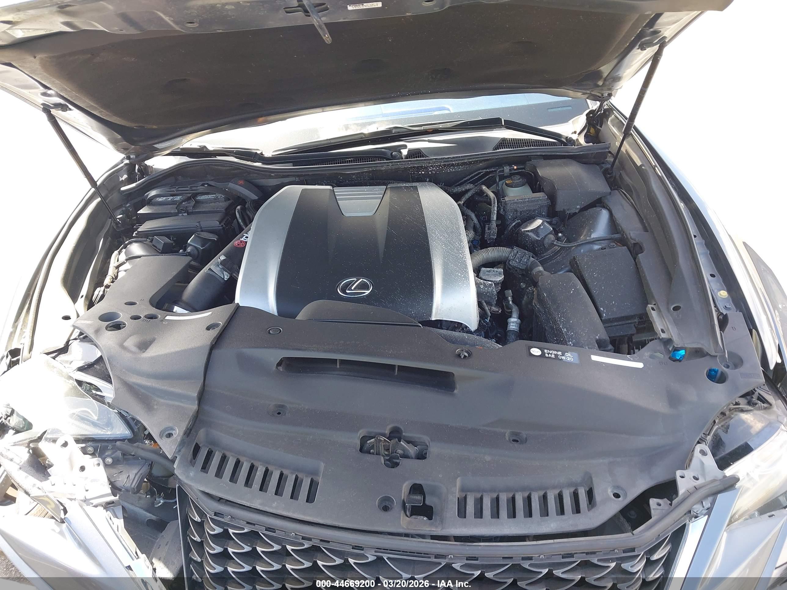 LEXUS GS image 10