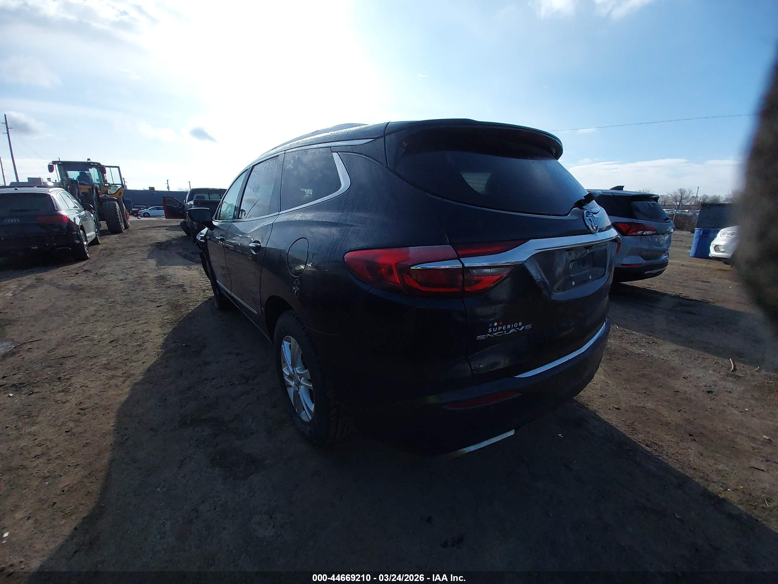 BUICK ENCLAVE image 3