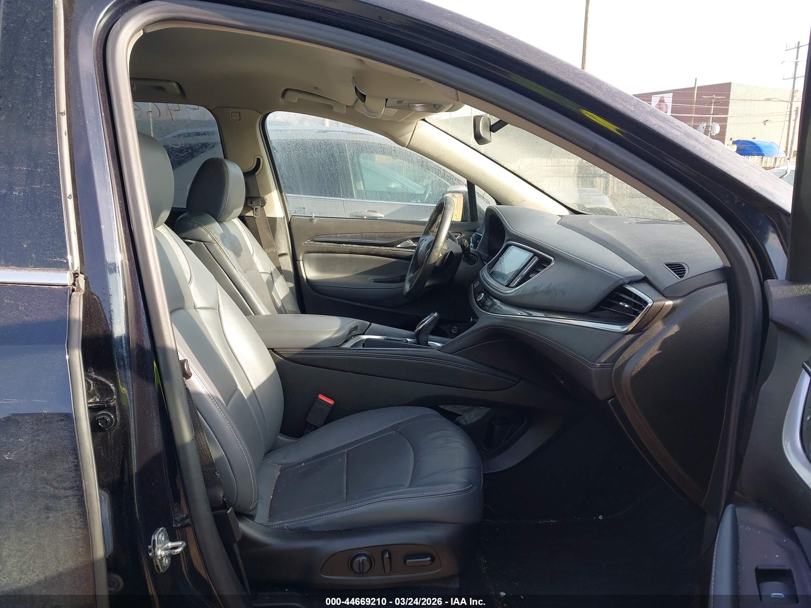BUICK ENCLAVE image 5