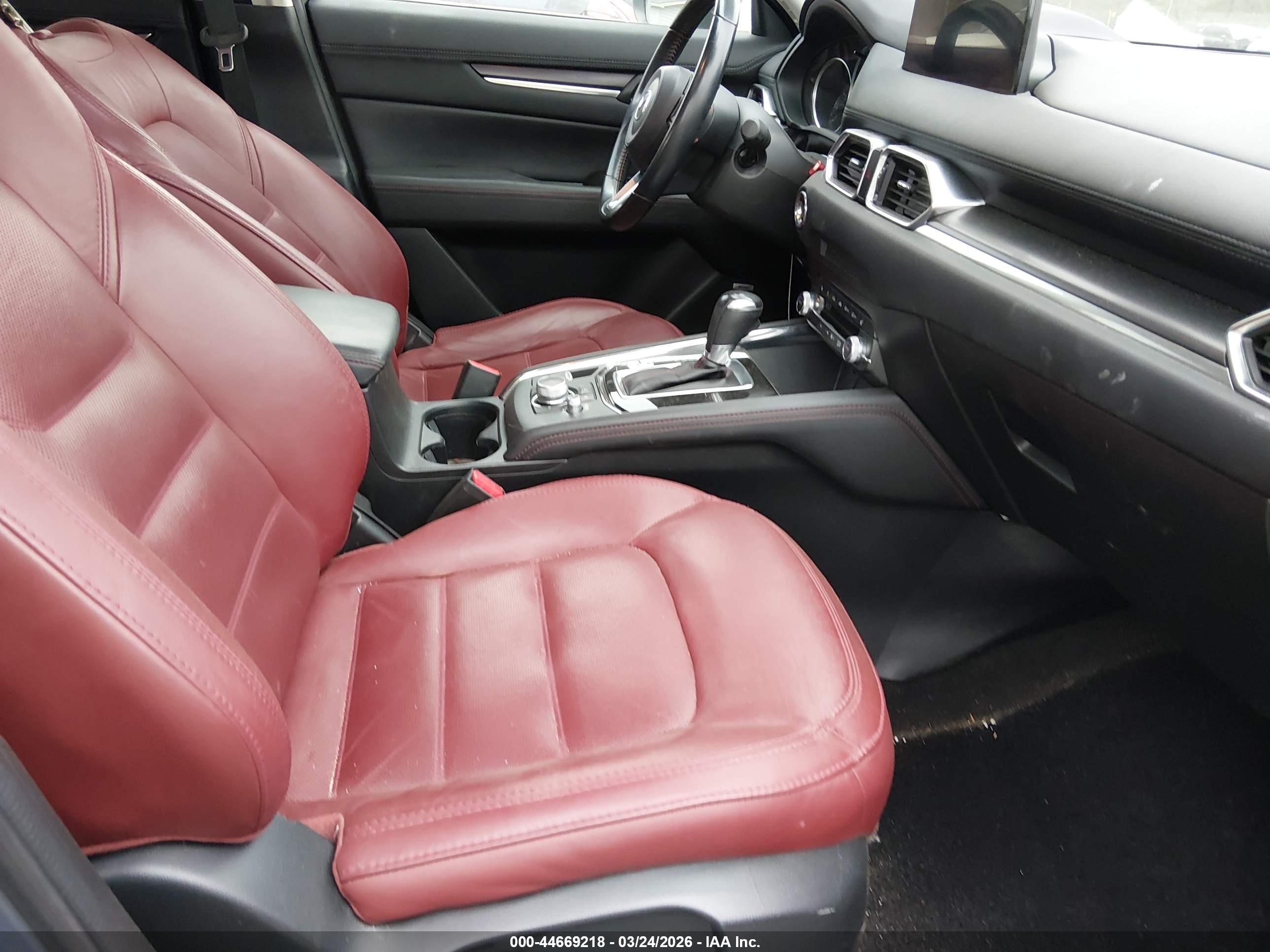 MAZDA CX-5 image 5