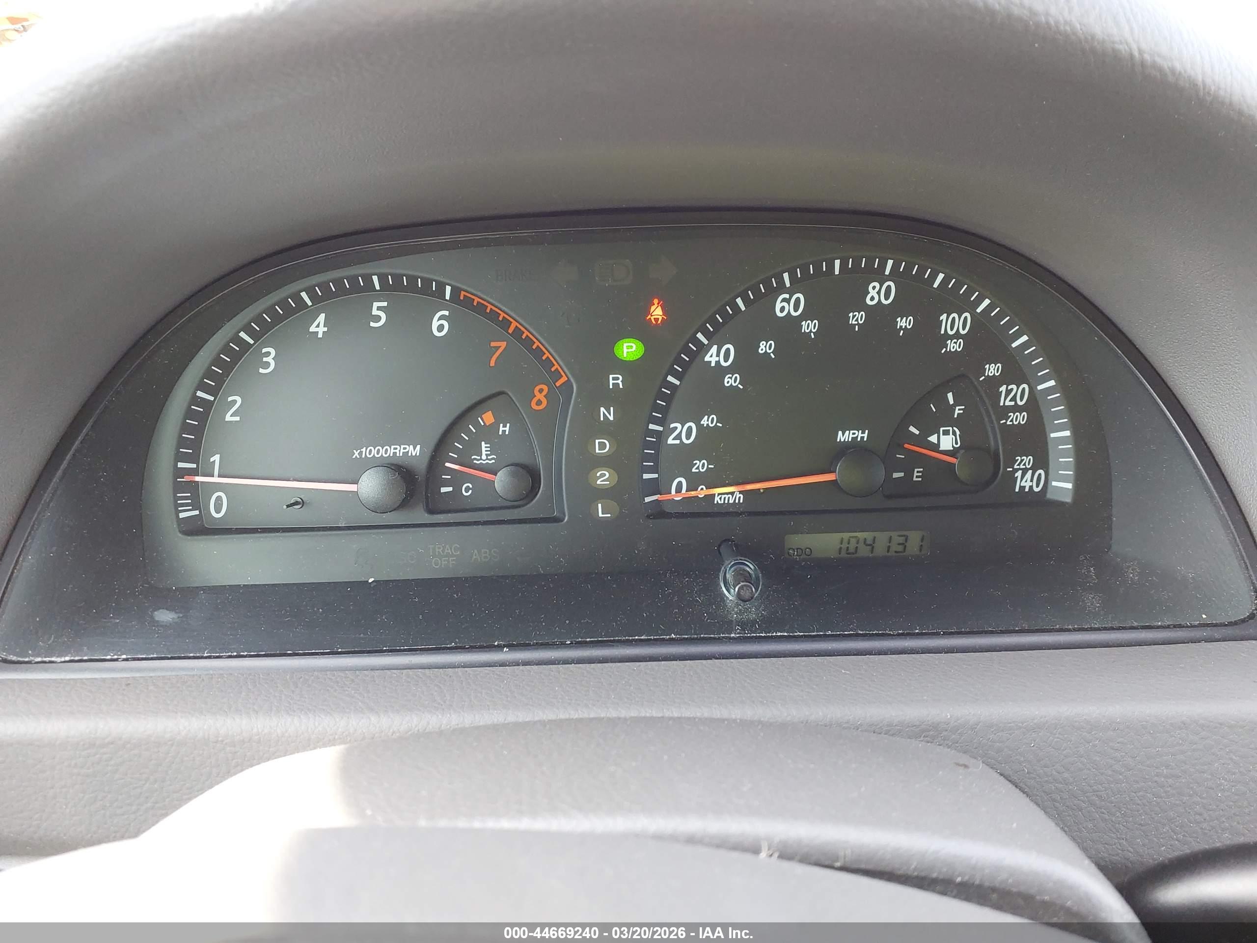TOYOTA CAMRY image 7