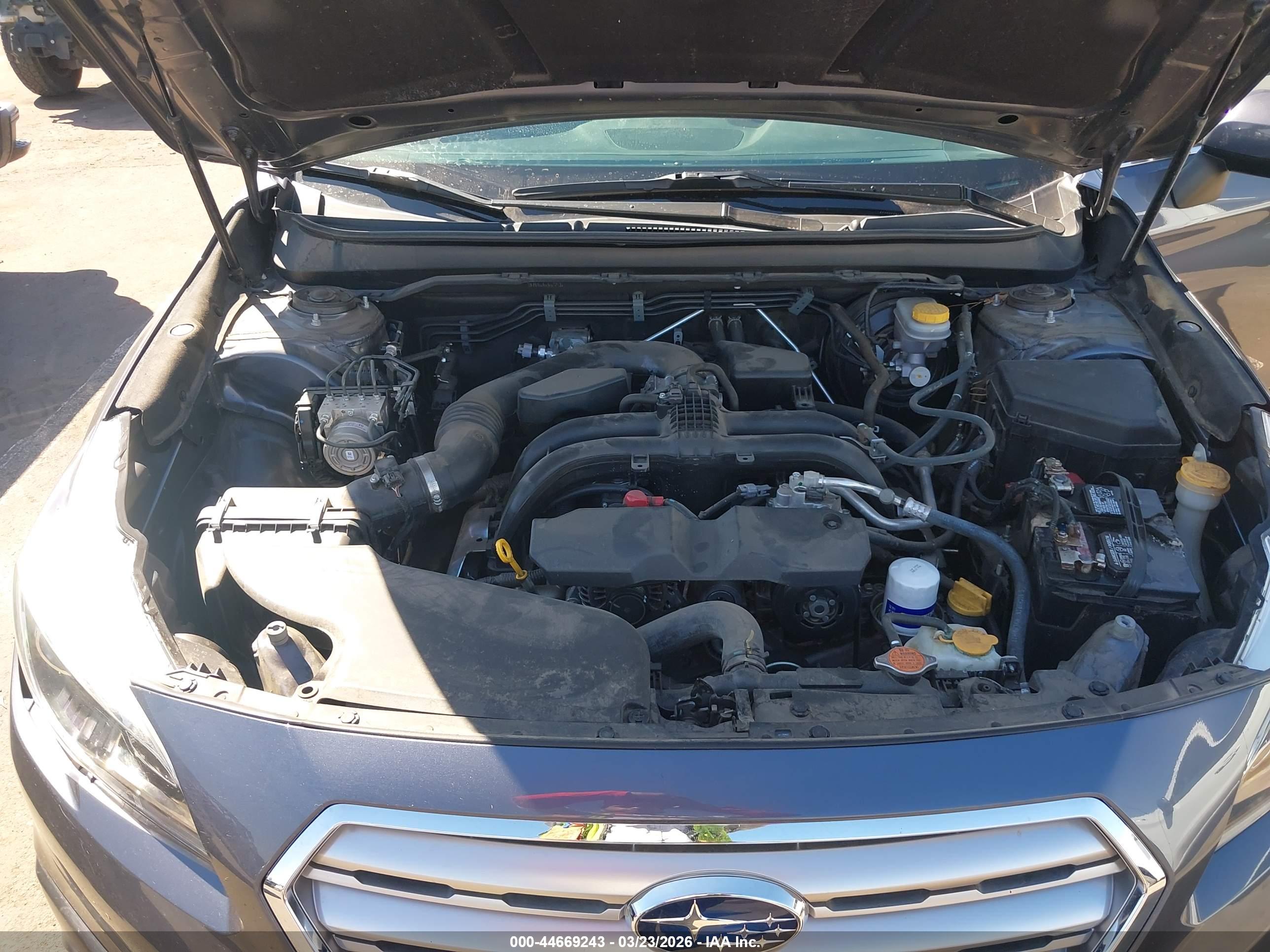 SUBARU OUTBACK image 10