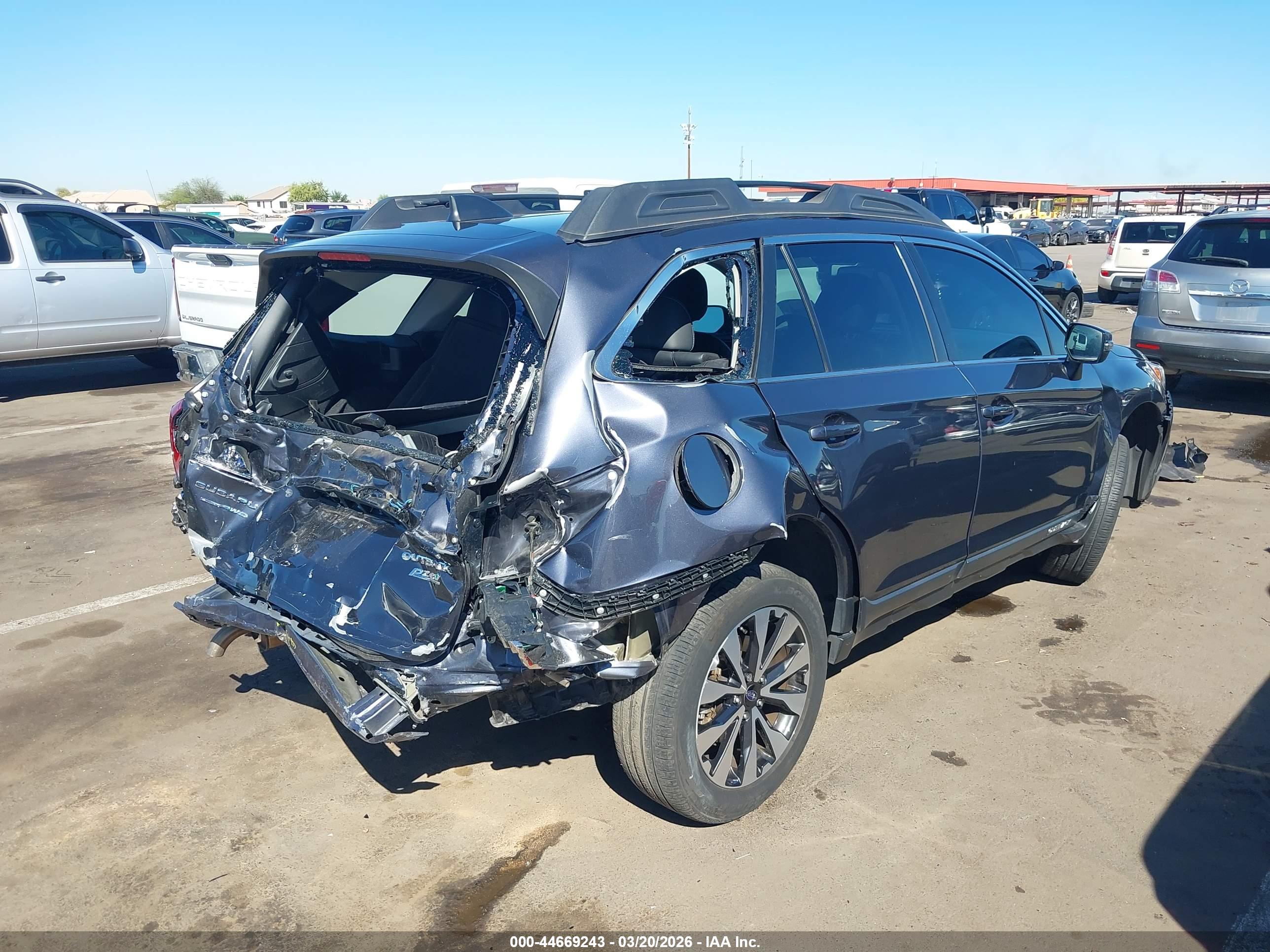 SUBARU OUTBACK image 4