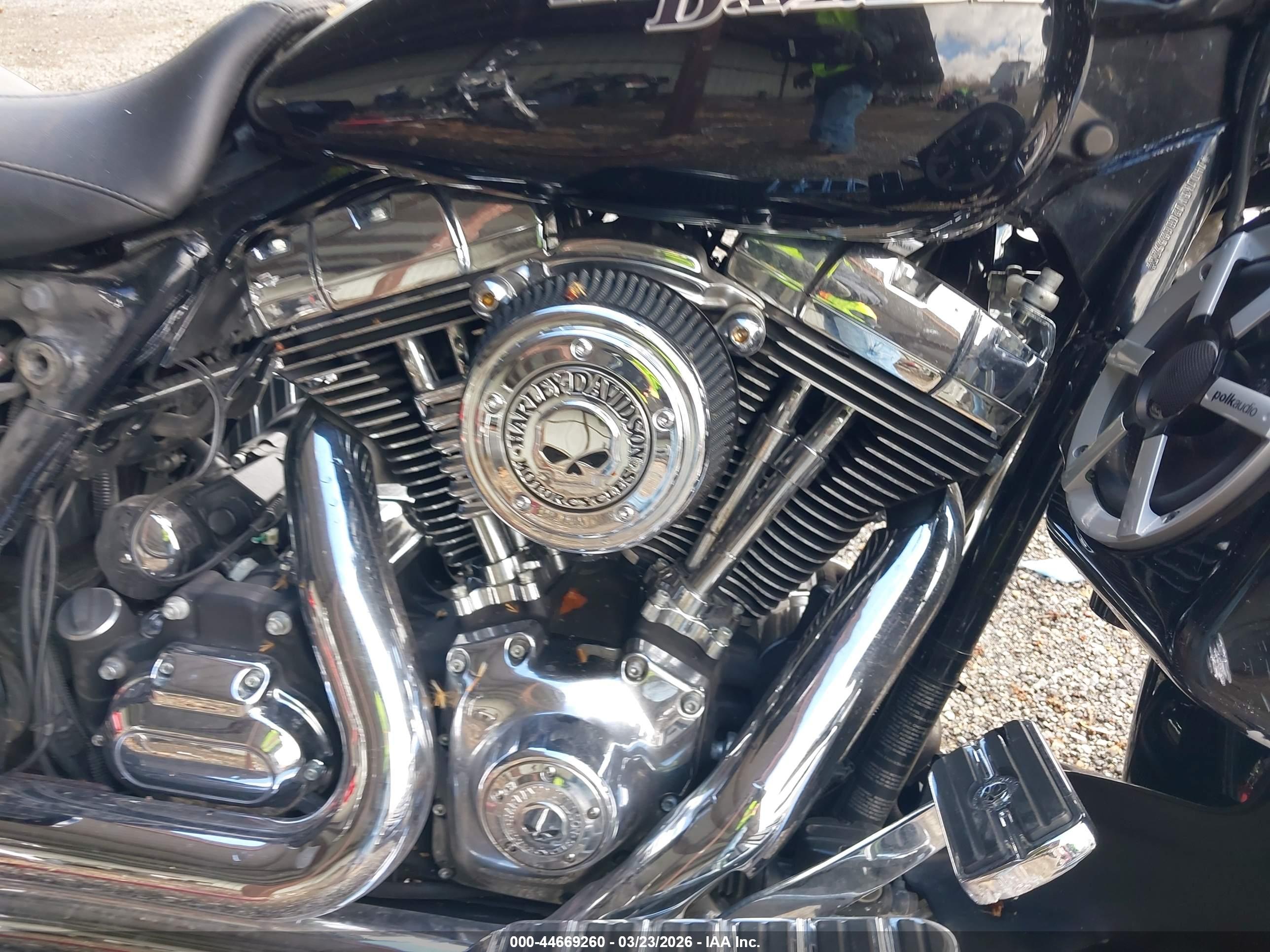 HARLEY-DAVIDSON FLHX image 8