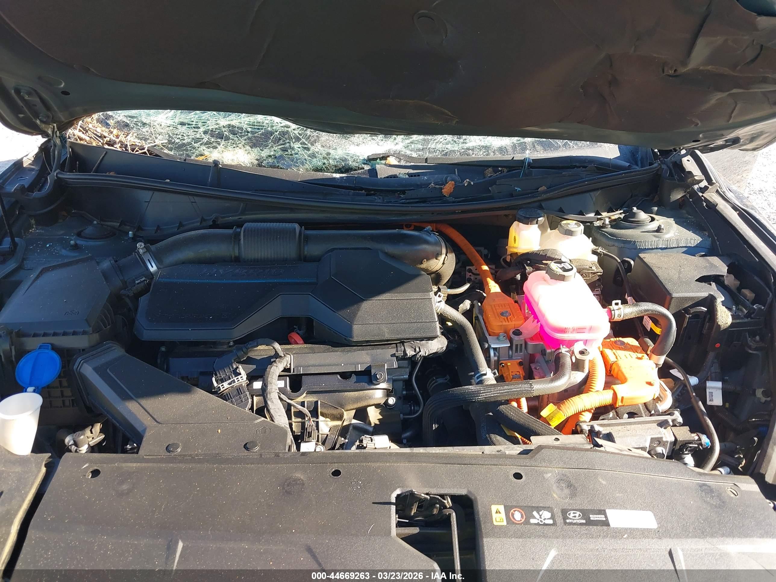 HYUNDAI TUCSON image 10