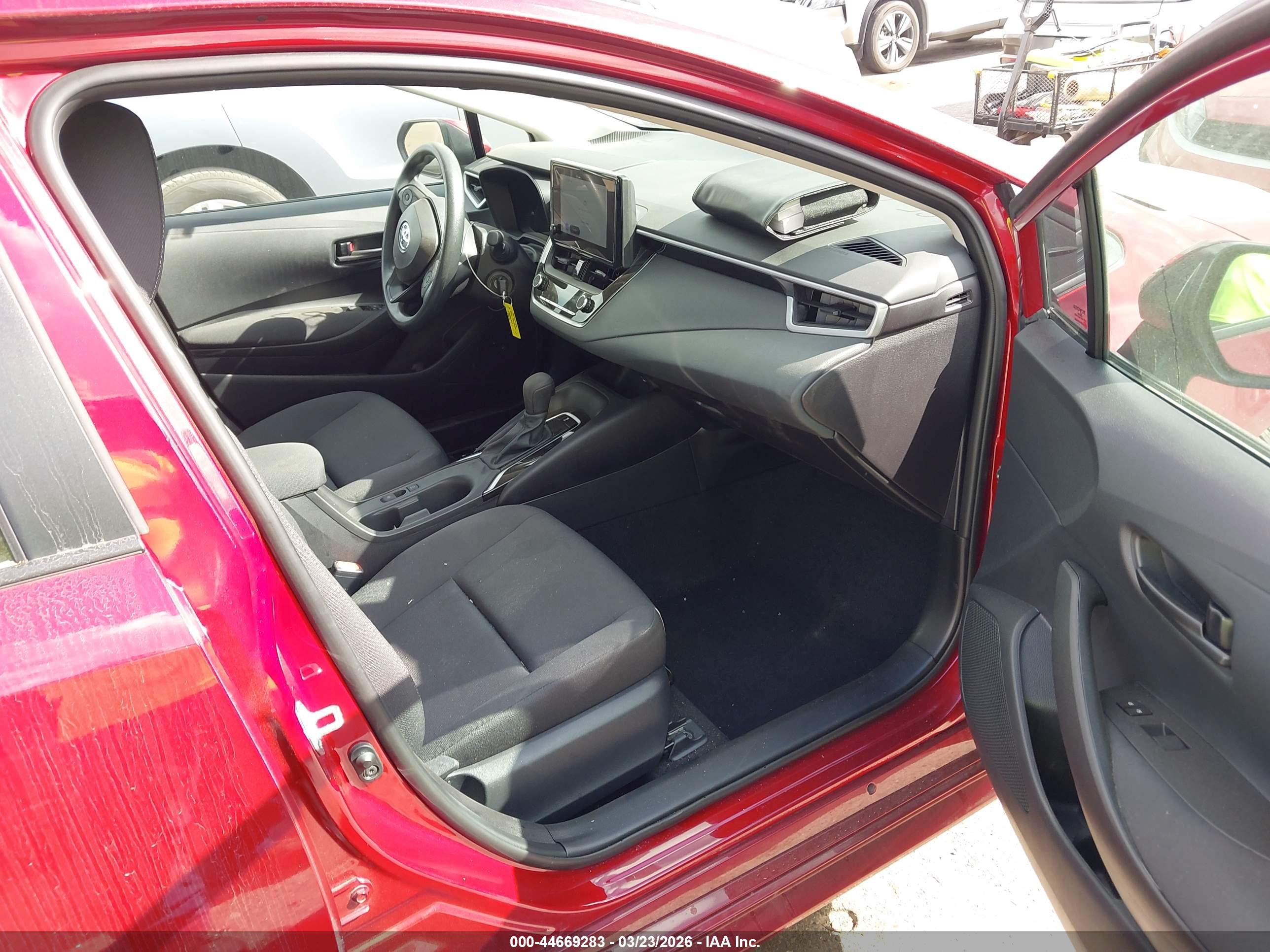 TOYOTA COROLLA image 5