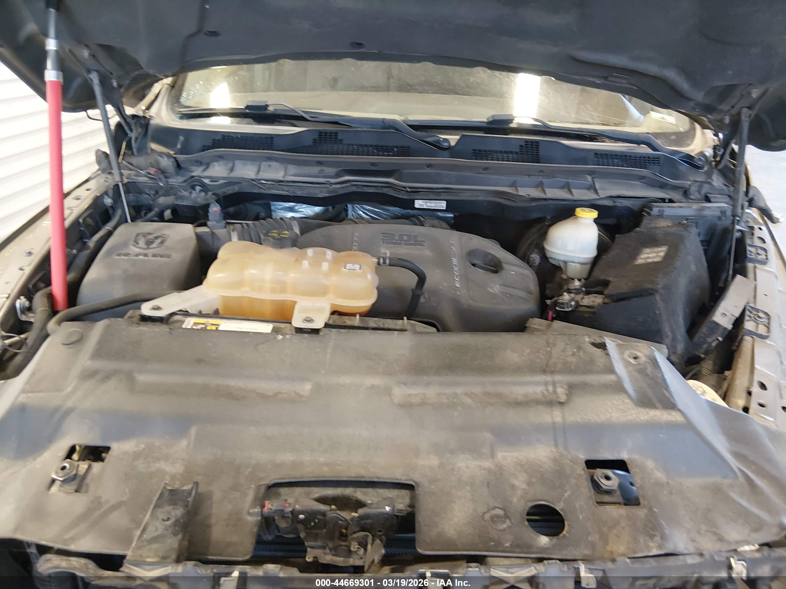RAM 1500 image 10