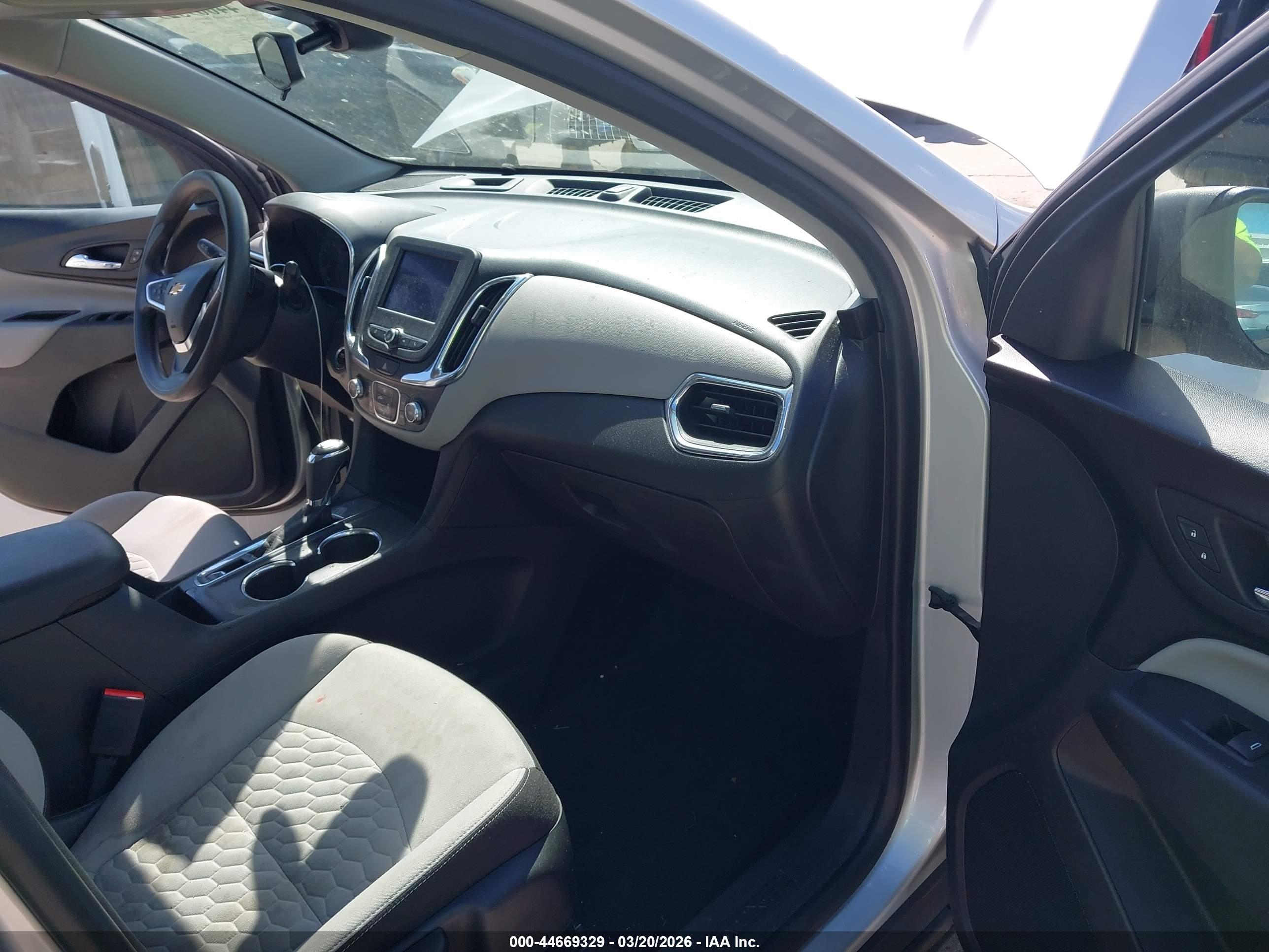 CHEVROLET EQUINOX image 5