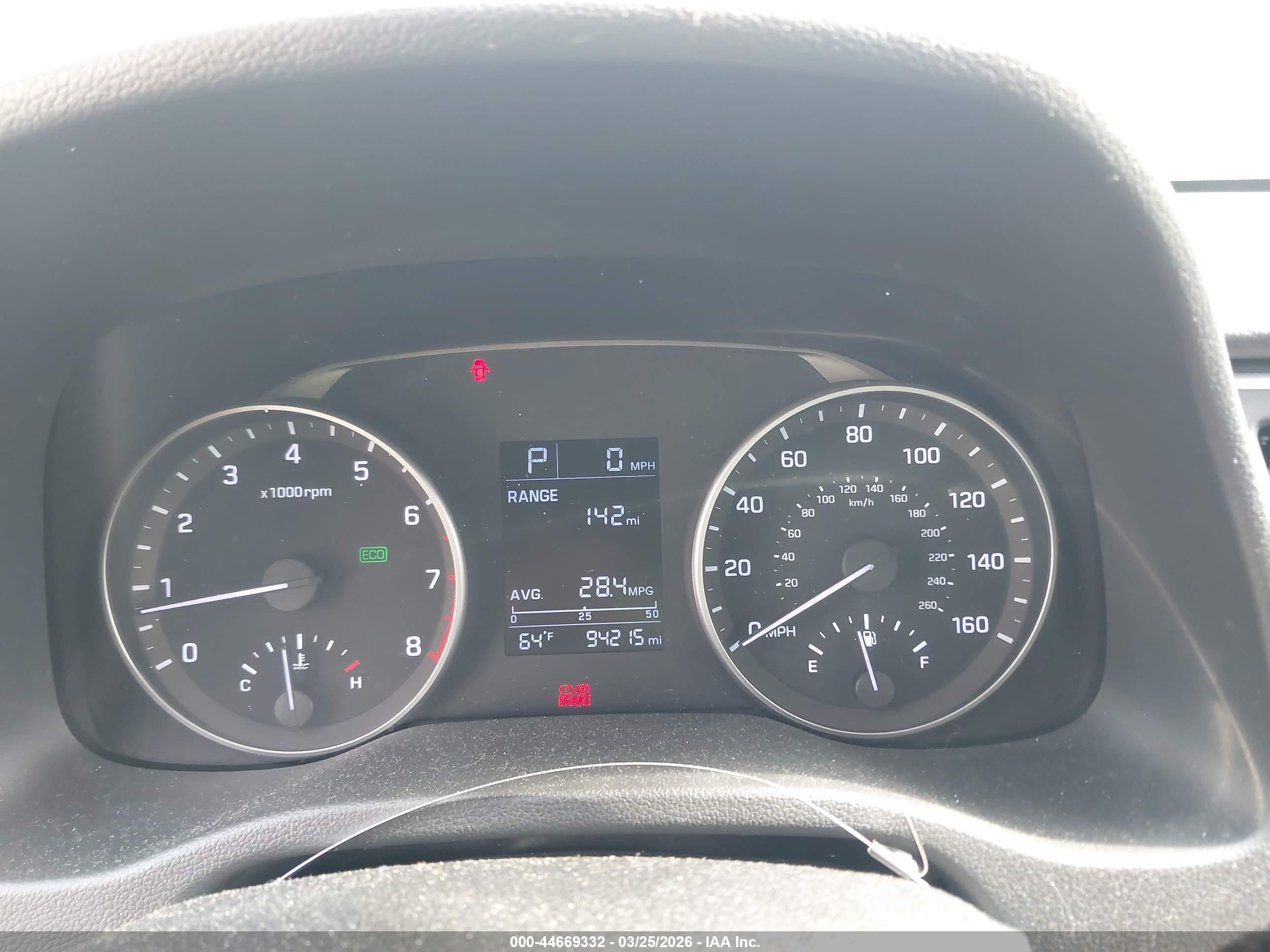 HYUNDAI ELANTRA image 7