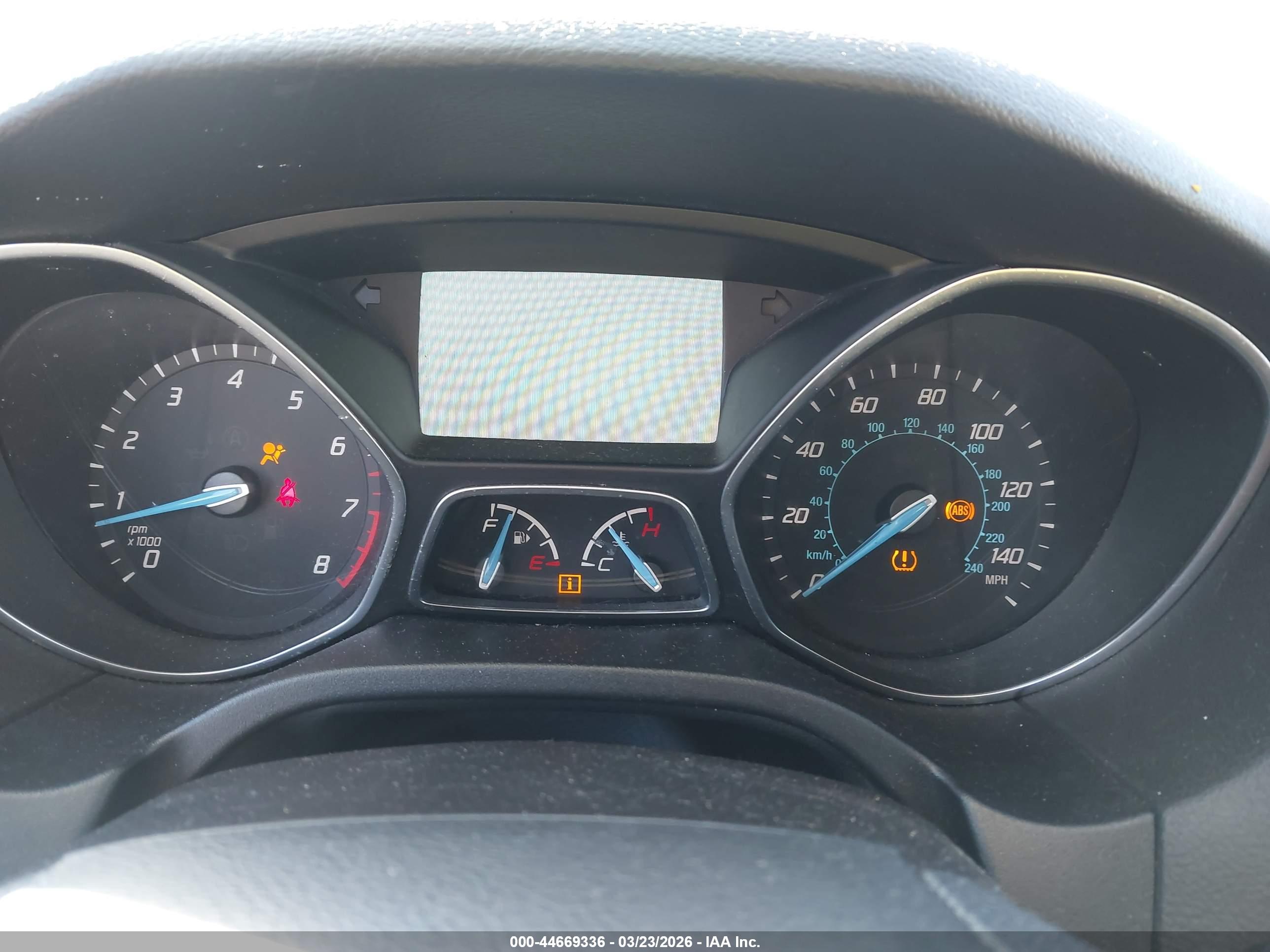 FORD FOCUS image 7