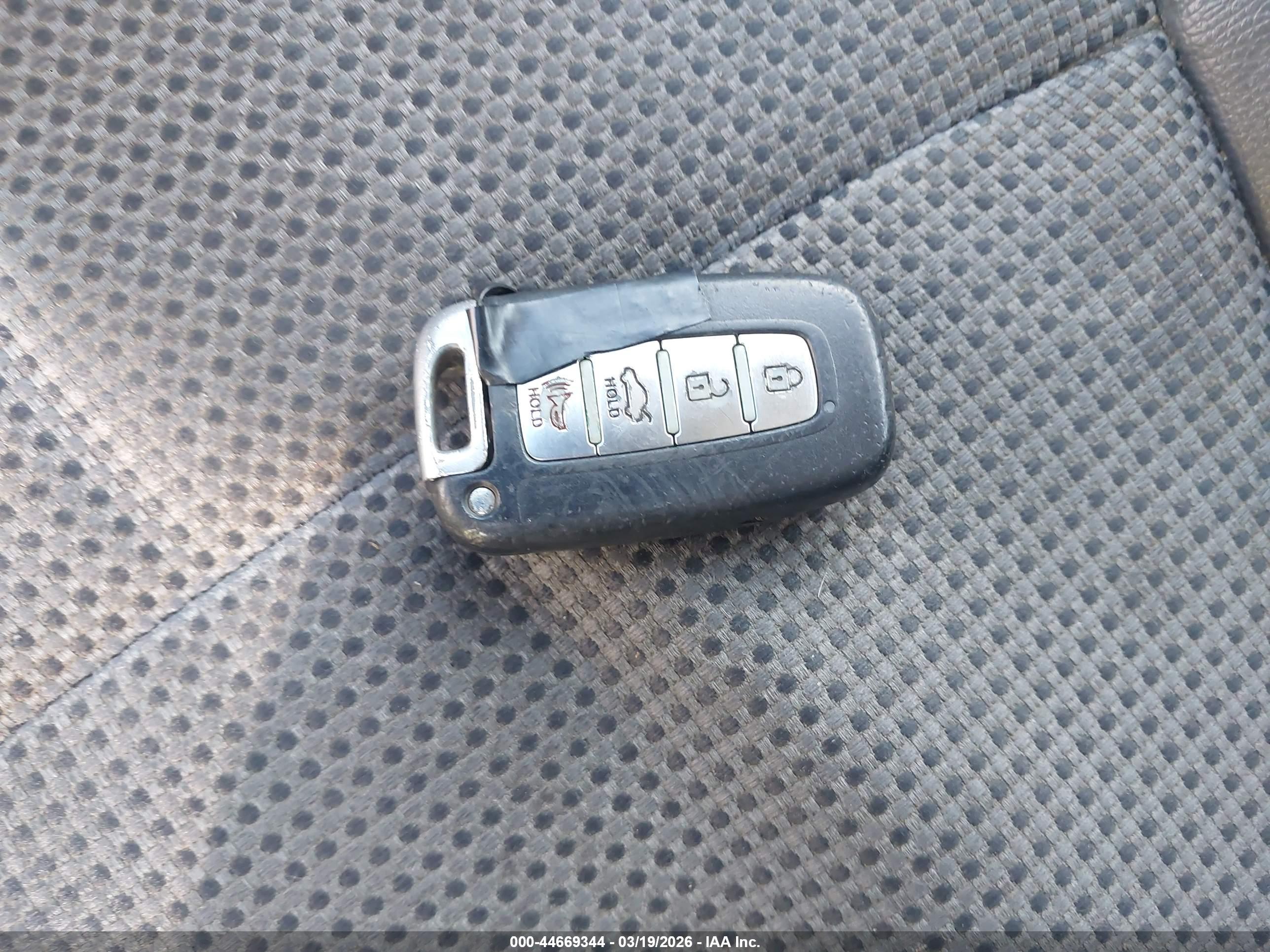 HYUNDAI SONATA image 11
