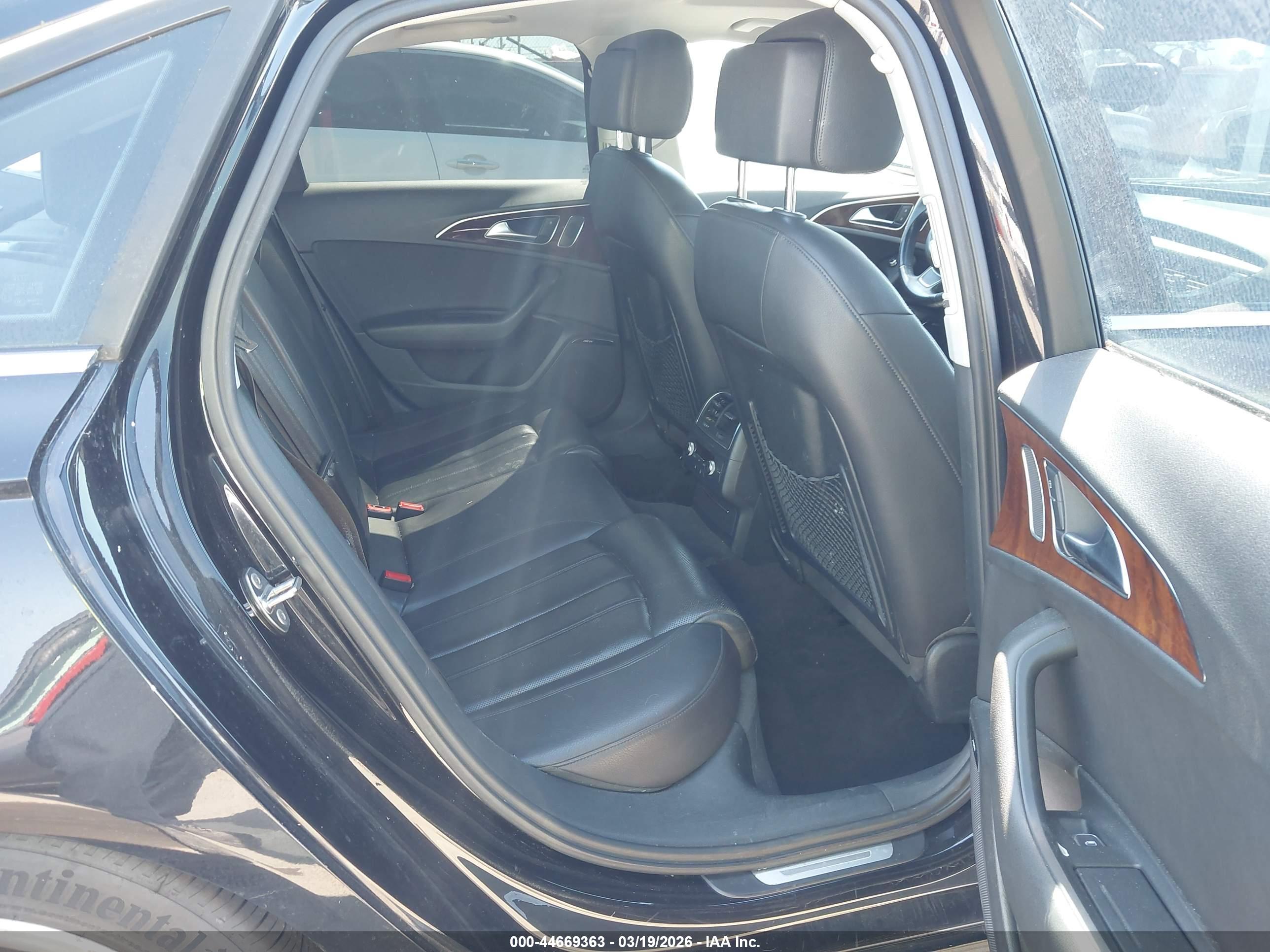 AUDI A6 image 8