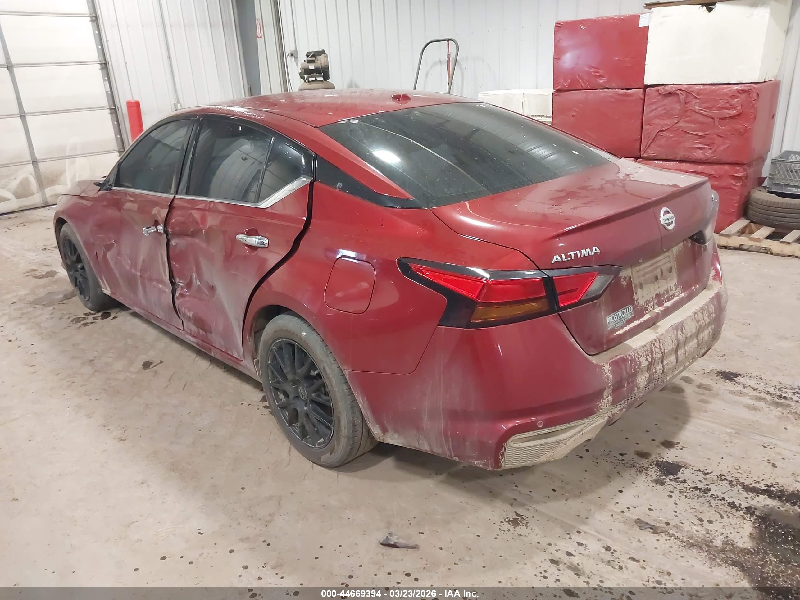 NISSAN ALTIMA image 3