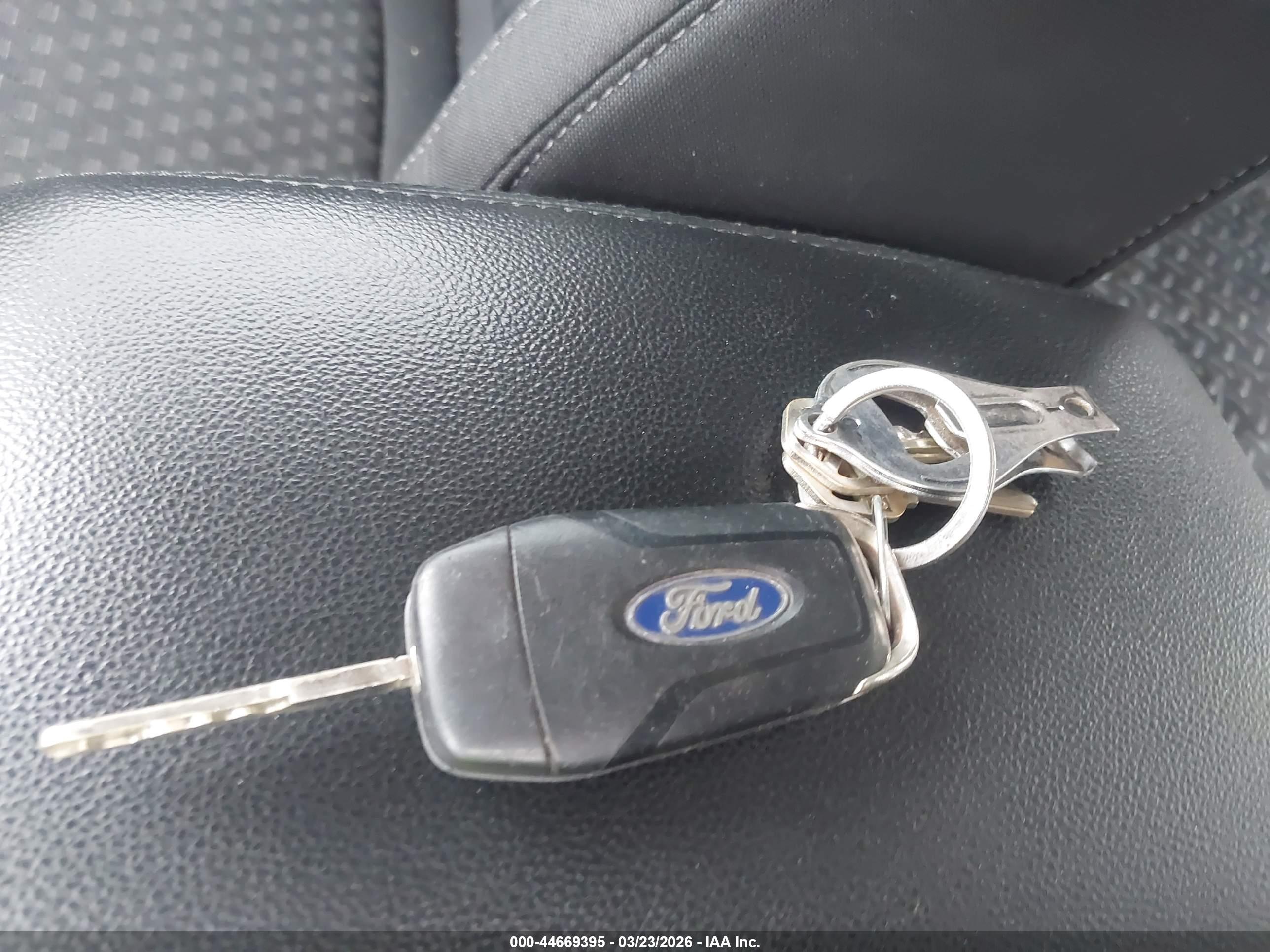 FORD TRANSIT image 11